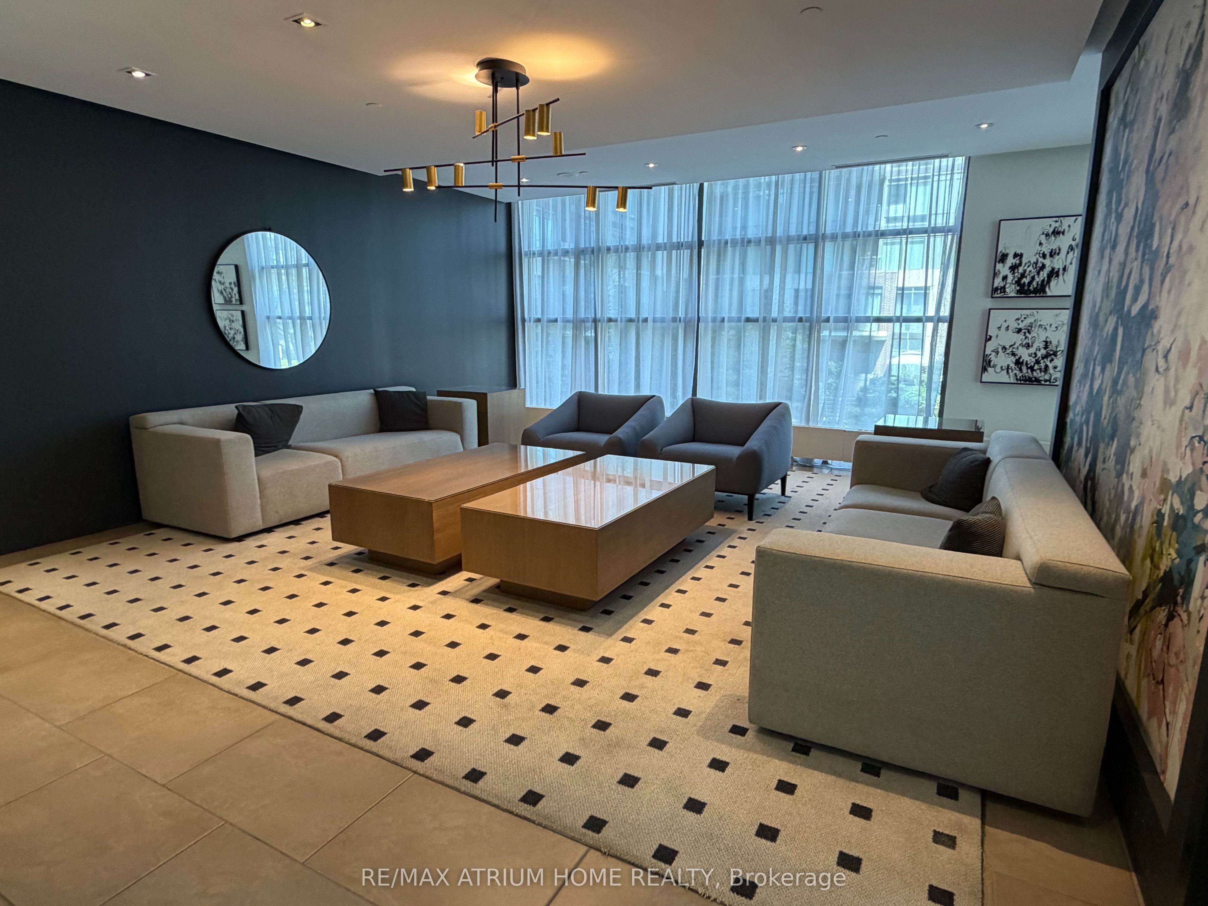 15 Fort York Boulevard #609, Toronto, ON M5V 3Y4 photo 5