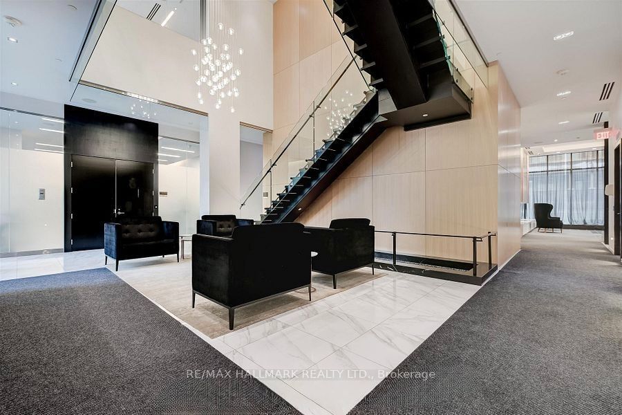 101 Erskine Avenue PH15, Toronto, ON M4P 0C5 photo 4