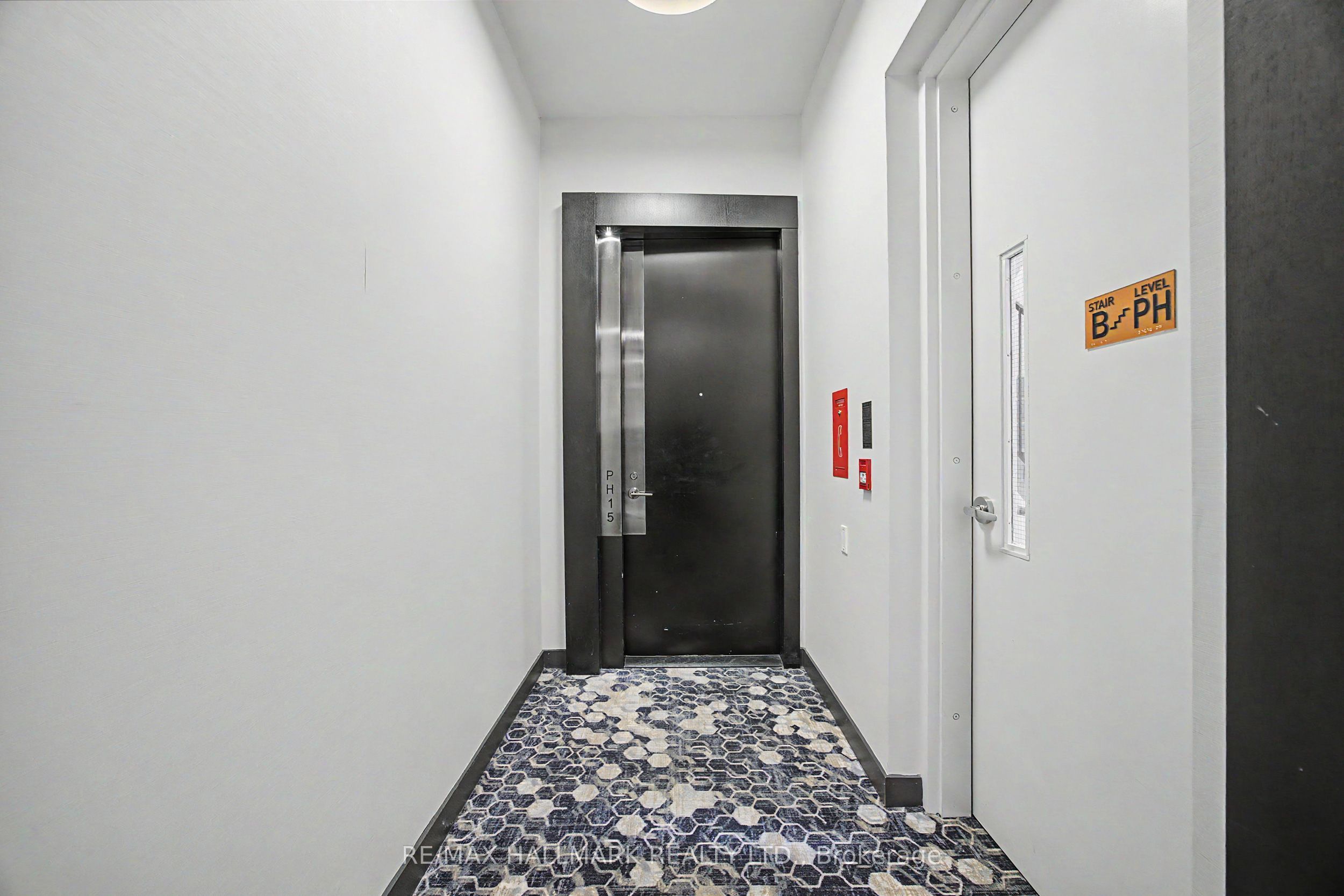 101 Erskine Avenue PH15, Toronto, ON M4P 0C5 photo 5