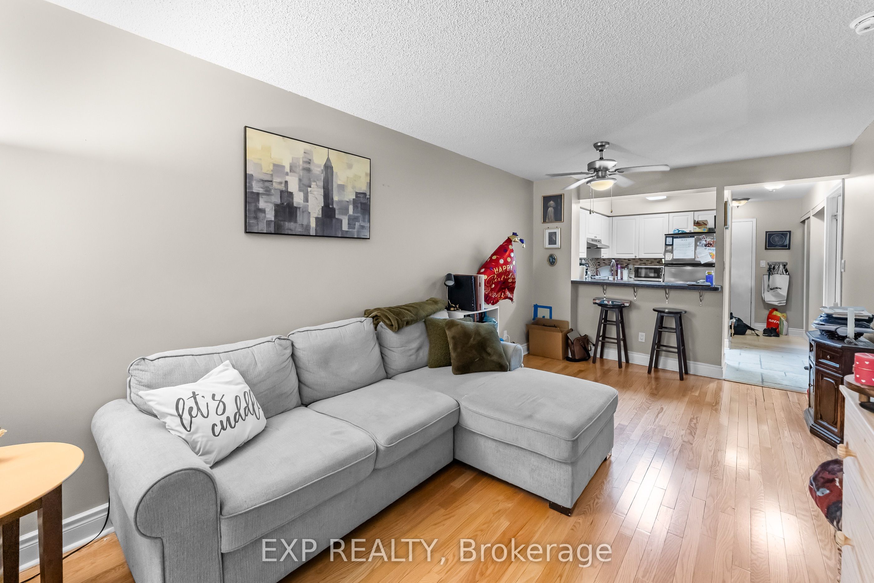 398 Eglinton Avenue E 308, Toronto, ON M4P 3H8 photo 4
