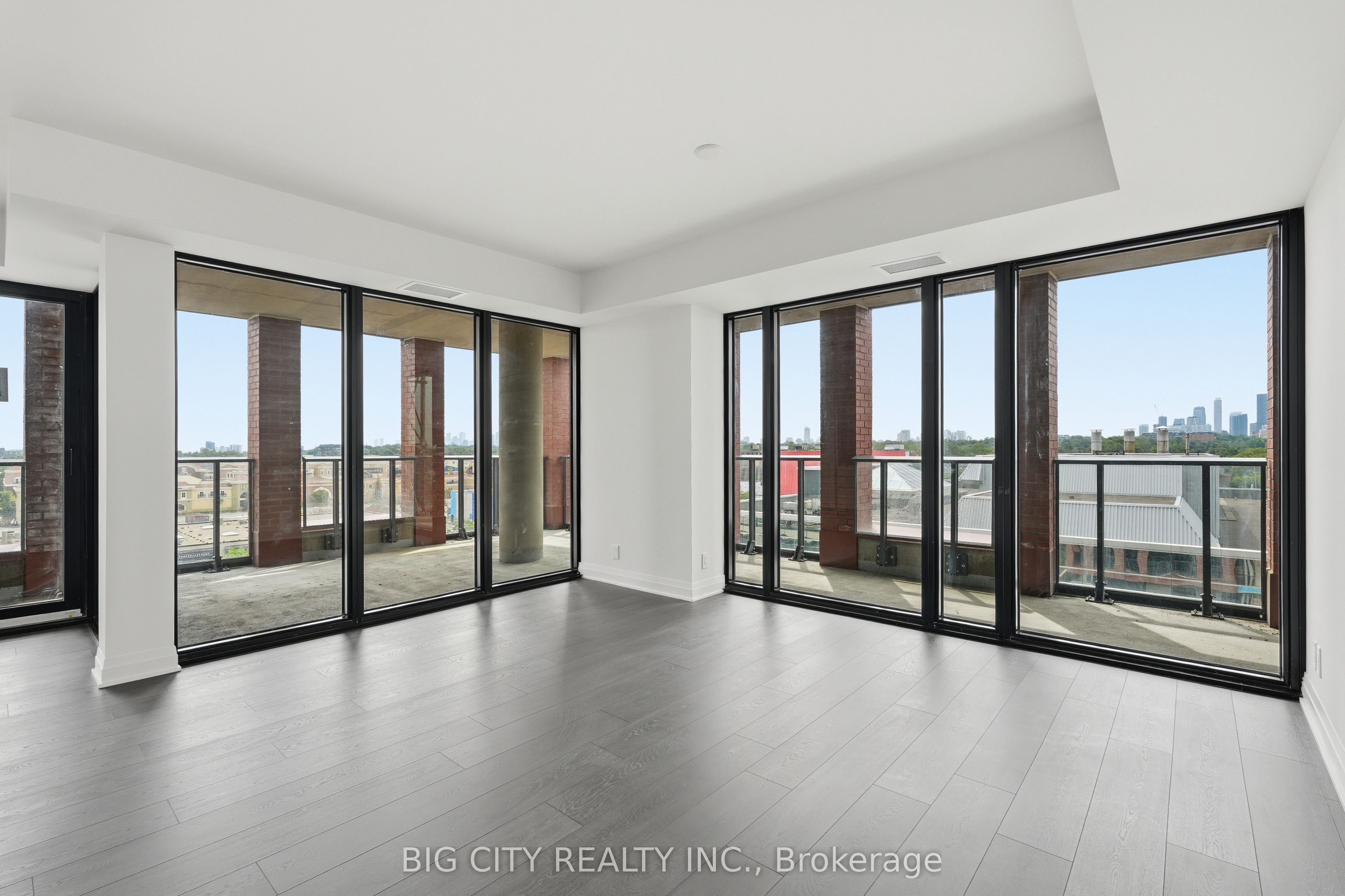 25 Frederick Todd Way 602, Toronto, ON M4G 0C9