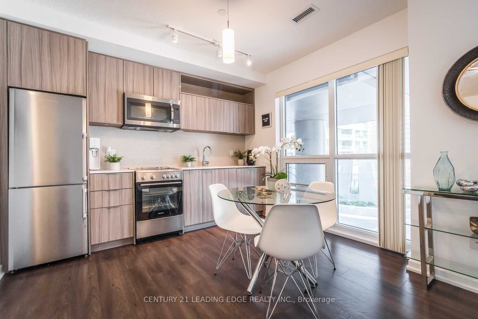 50 Forest Manor Road 204, Toronto, ON M2J 1M6 photo 5