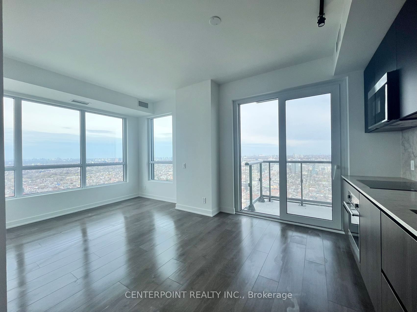 108 Peter Street 5013, Toronto, ON M5V 0W2 photo 4