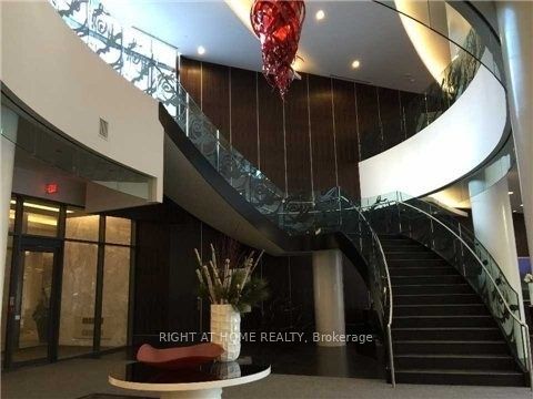 5168 Yonge Street 3506, Toronto, ON M2N 0G1 photo 2