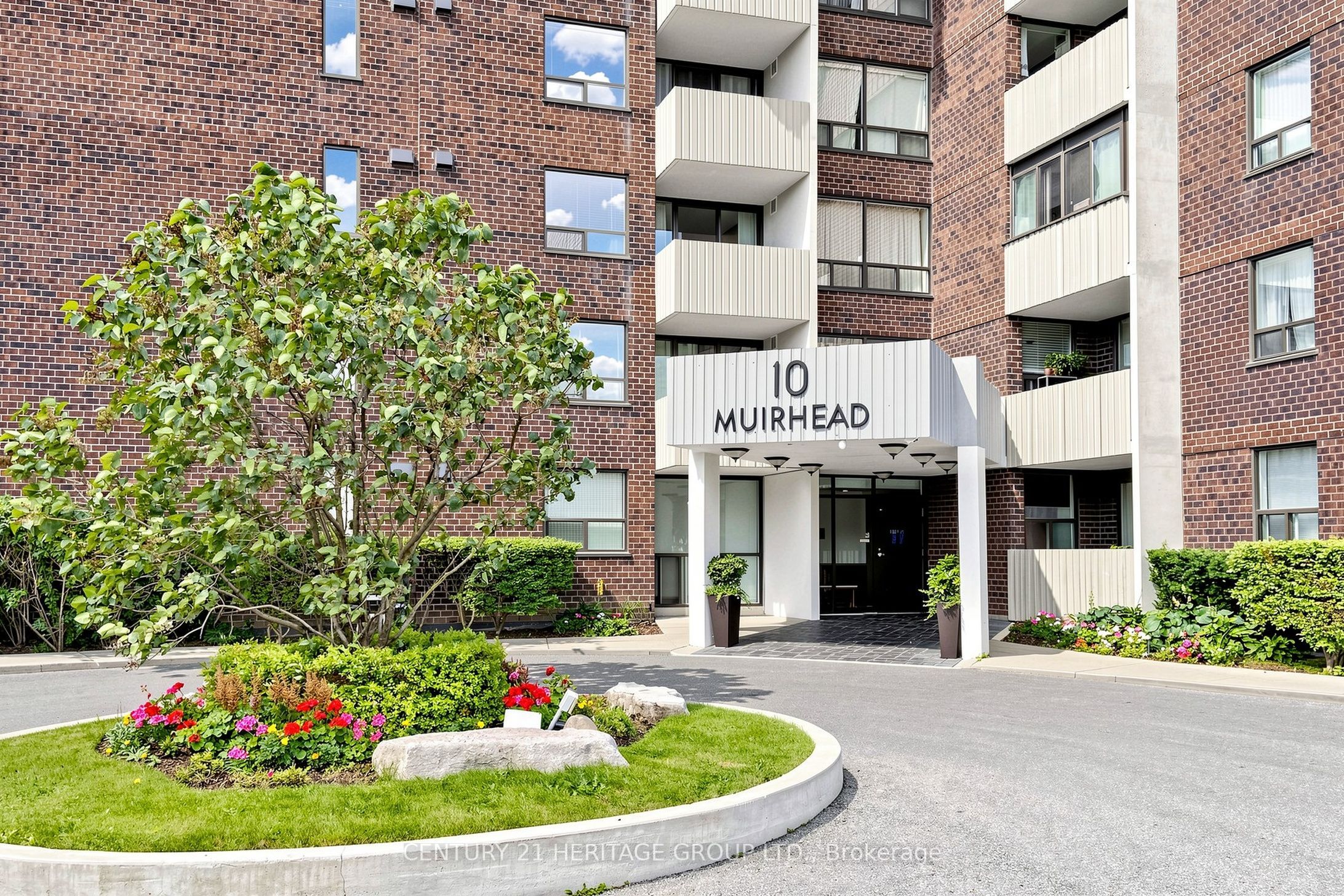 10 Muirhead Road 1206, Toronto, ON M2J 4P9 photo 2