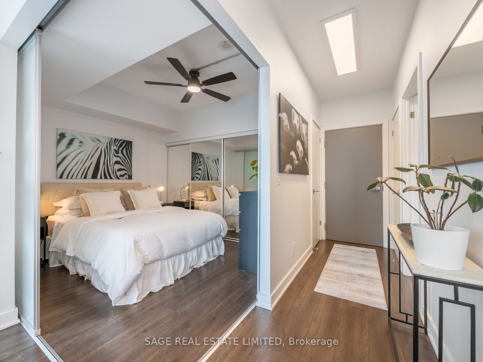 169 Fort York Boulevard #918, Toronto, ON M5V 0C8 photo 5