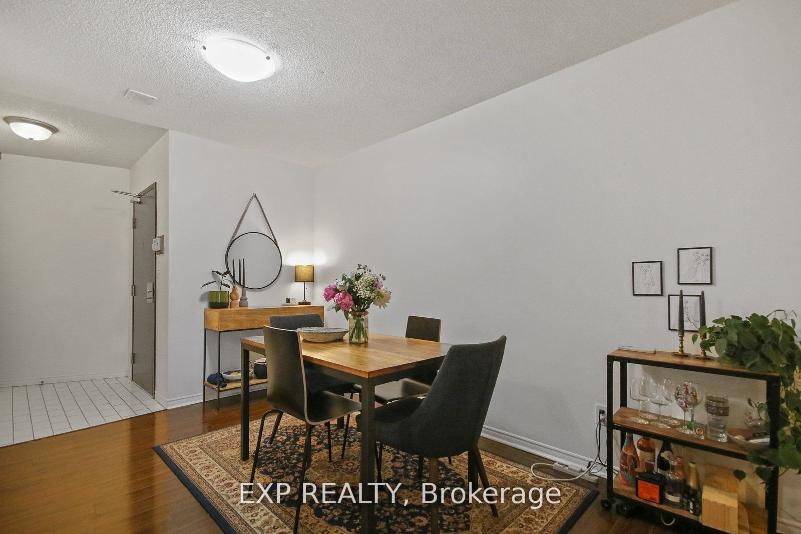 25 The Esplanade 808, Toronto, ON M5E 1W5 photo 4