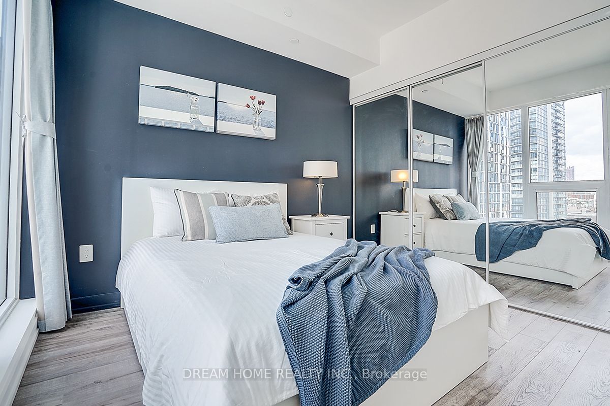 77 Shuter Street 2611, Toronto, ON M5B 0B8 photo 3