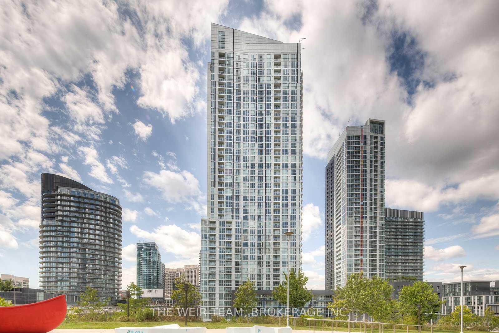 75 Queens Wharf Road 3109, Toronto, ON M5V 0J8