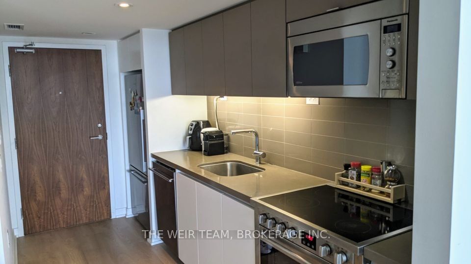 75 Queens Wharf Road 3109, Toronto, ON M5V 0J8 photo 2