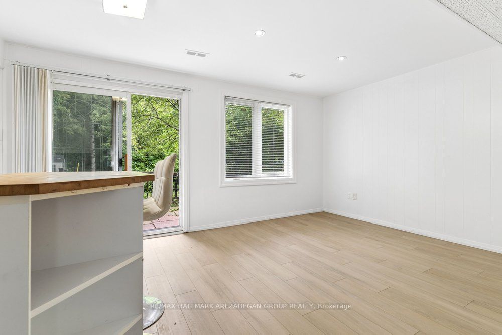 231 Goulding Avenue Lower Fl, Toronto, ON M2R 2P6 photo 5