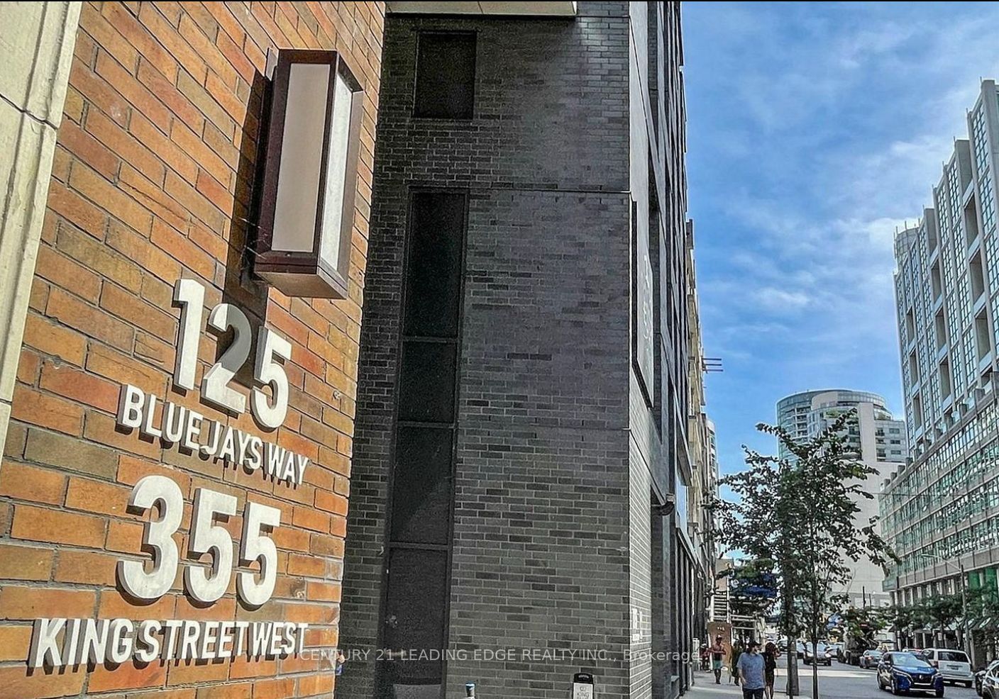 125 Blue Jays Way 3303, Toronto, ON M5V 0N5