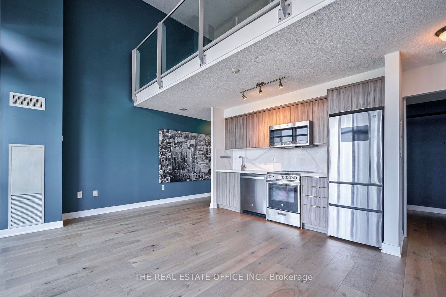15 Fort York Boulevard 3905, Toronto, ON M5V 3Y4 photo 2