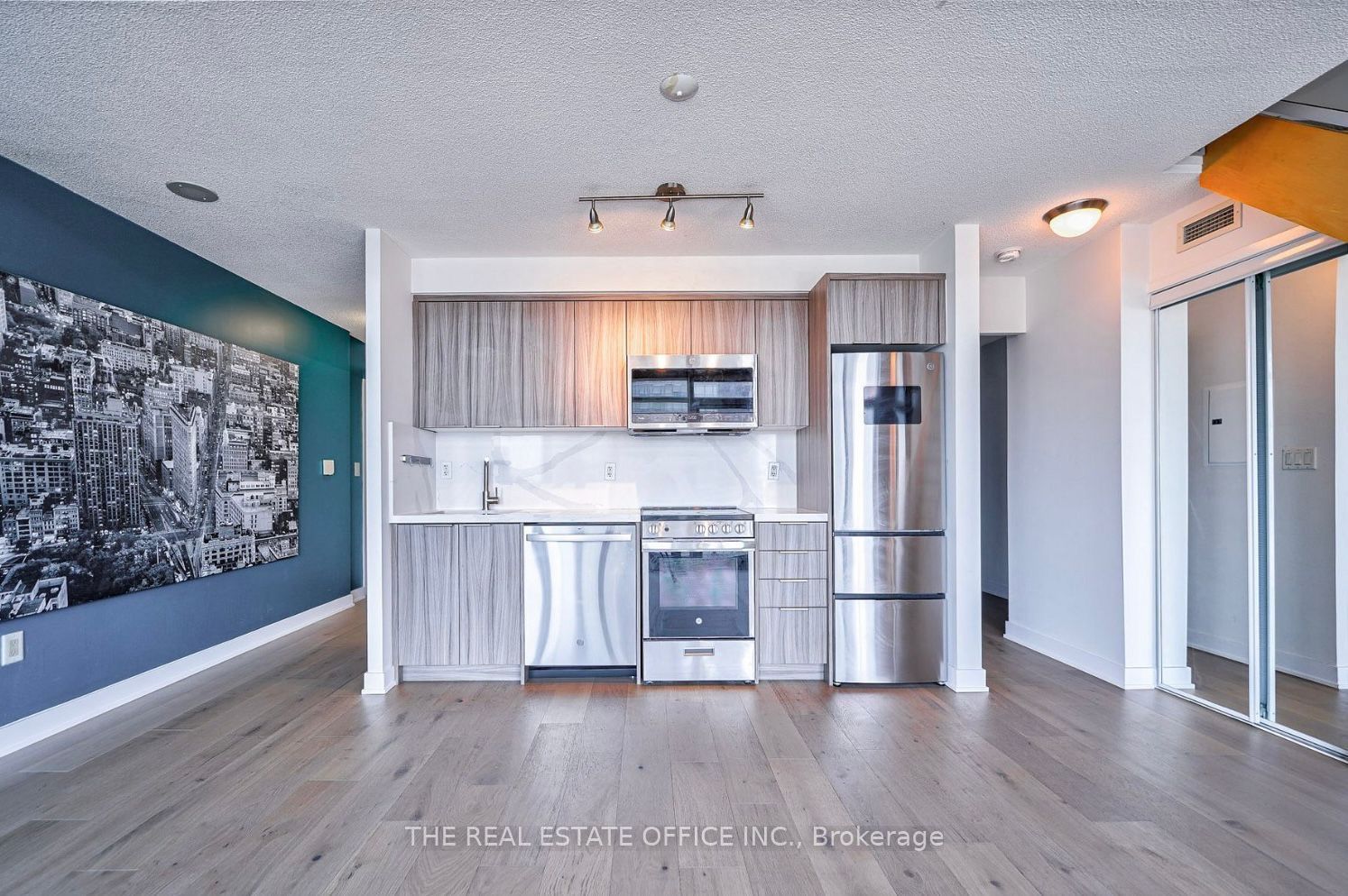 15 Fort York Boulevard 3905, Toronto, ON M5V 3Y4 photo 4