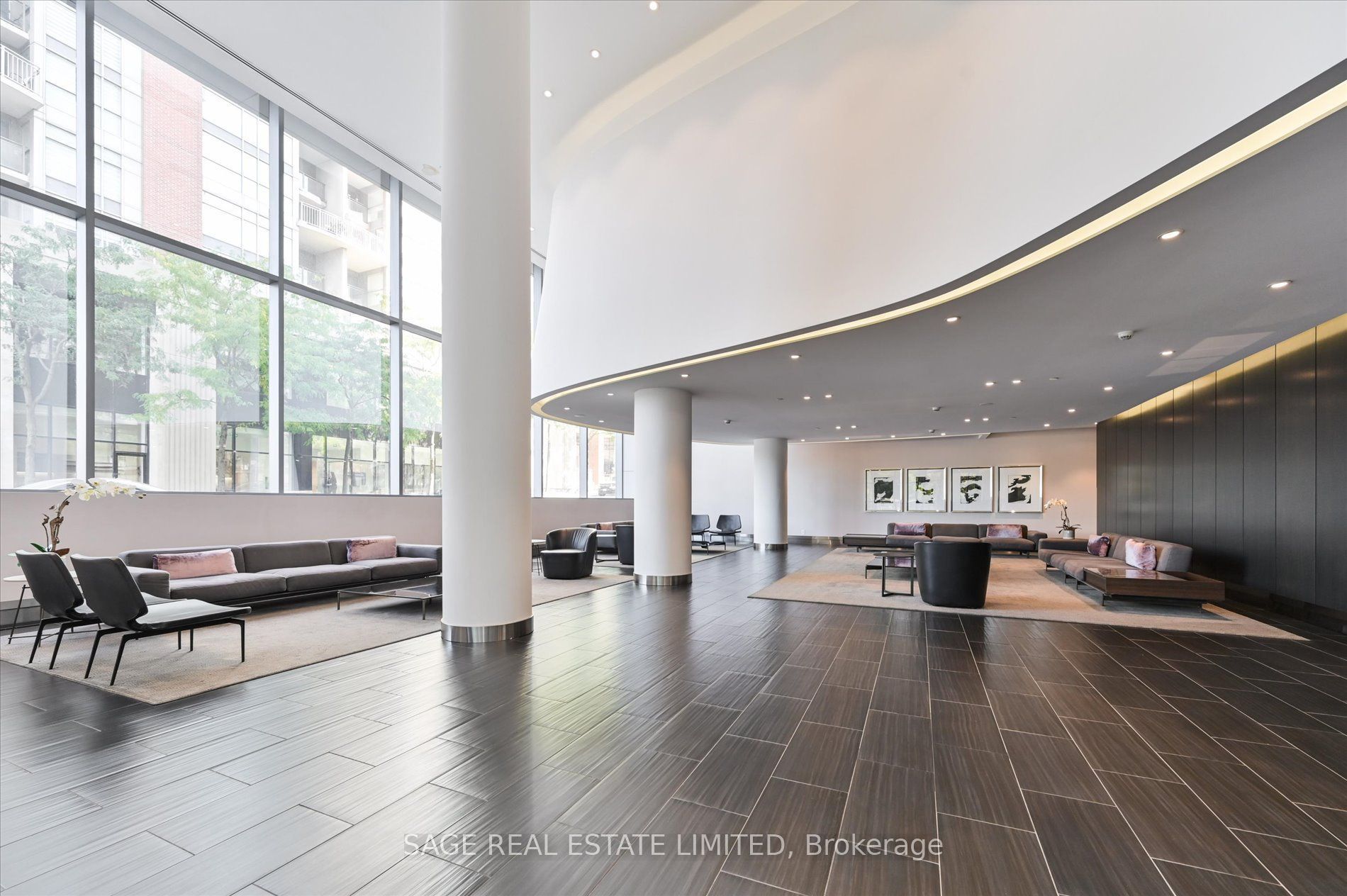1815 Yonge Street 507, Toronto, ON M4T 2A4 photo 3