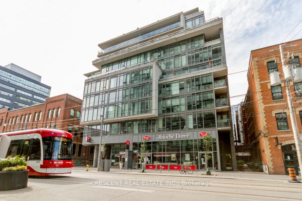 650 King Street W 402, Toronto, ON M5V 0H6 photo 3