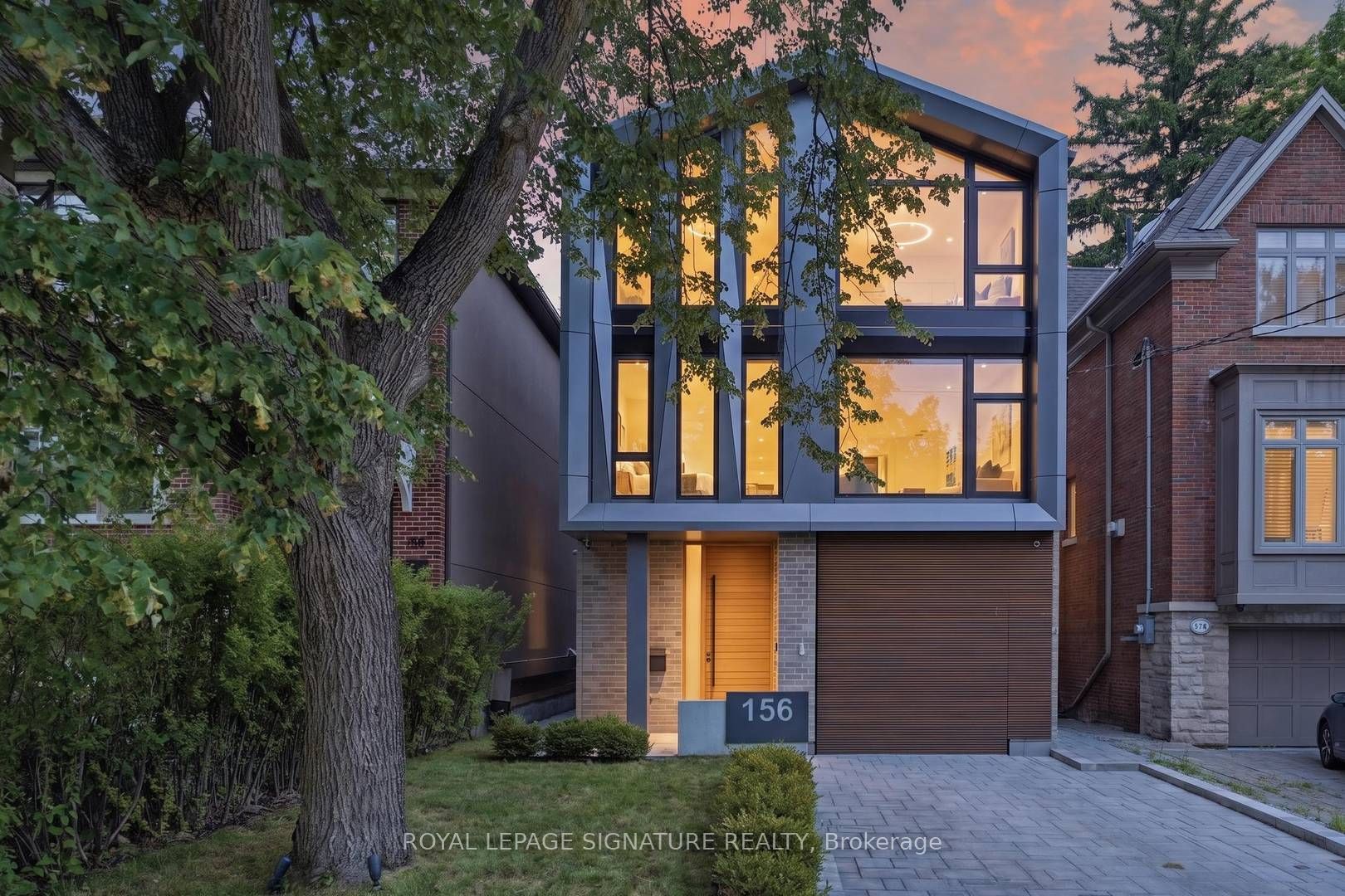 156 Snowdon Avenue, Toronto, ON M4N 2B2