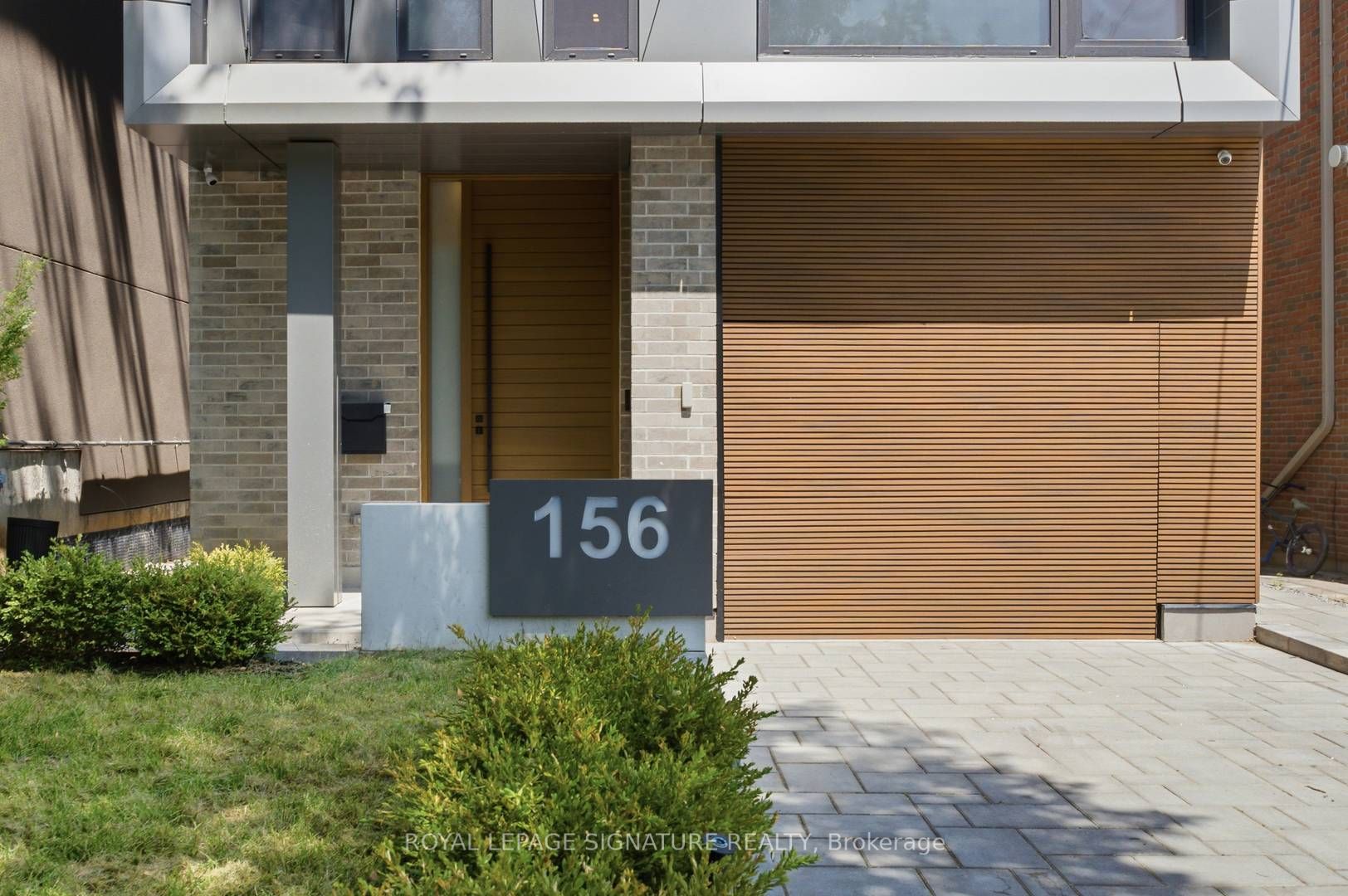 156 Snowdon Avenue, Toronto, ON M4N 2B2 photo 2