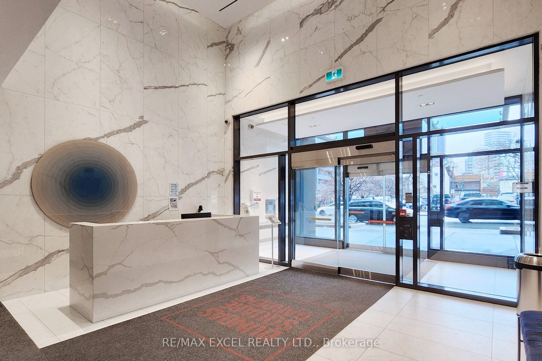 251 Jarvis Street 4203, Toronto, ON M5B 0C3 photo 3
