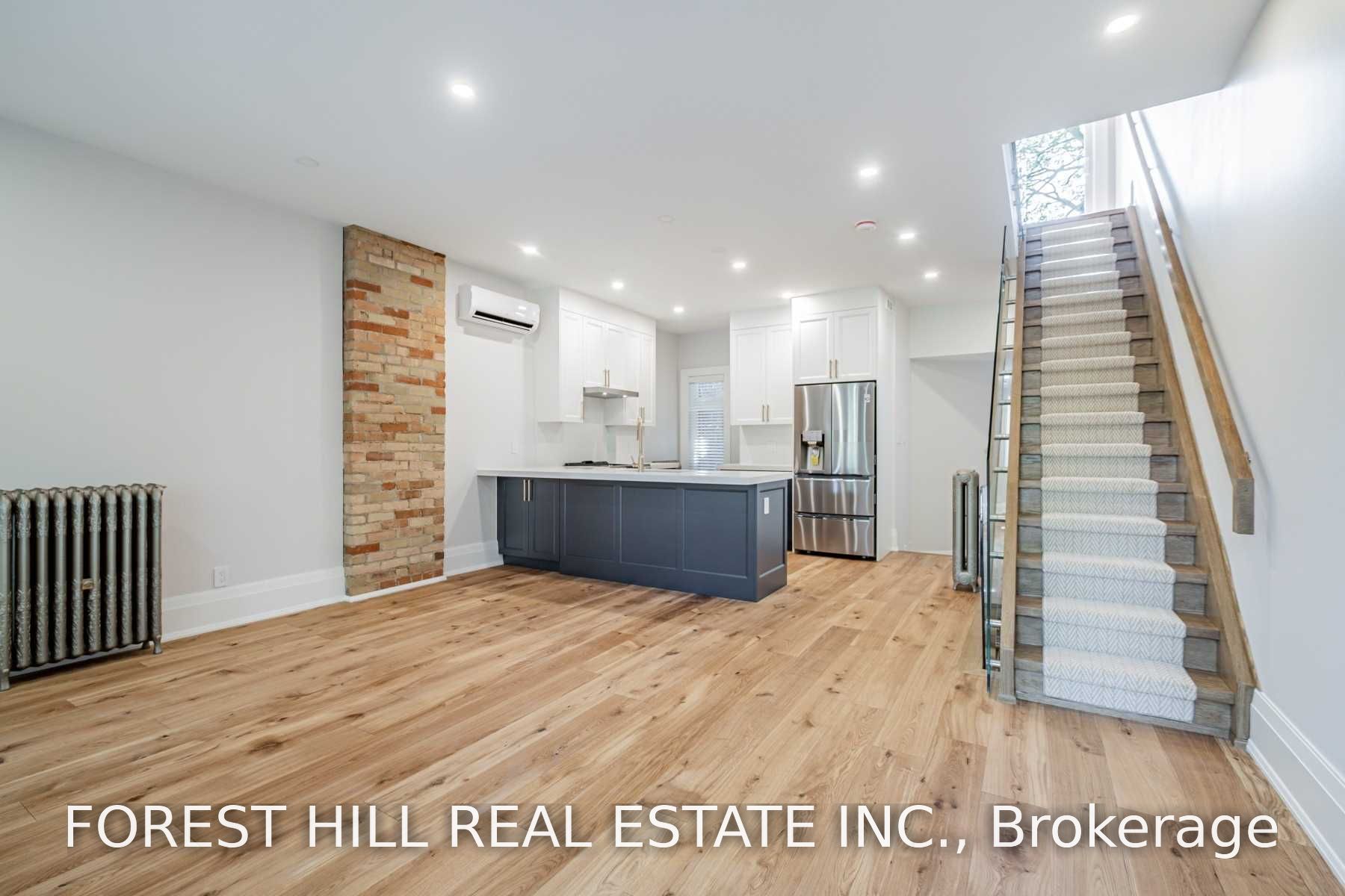 36 Howland Avenue 2nd/3rd Flr, Toronto, ON M5R 3B3 photo 5