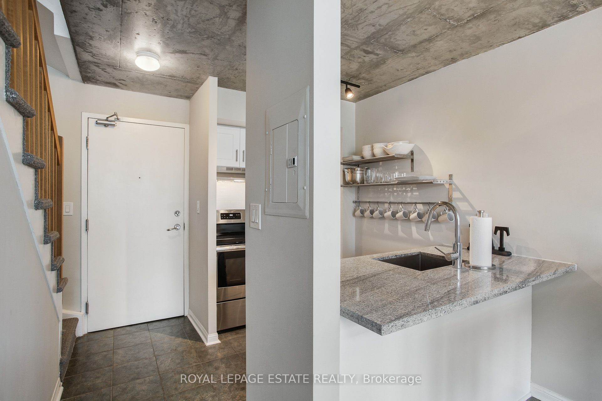 1029 King Street W 837, Toronto, ON M6K 3M2 photo 5