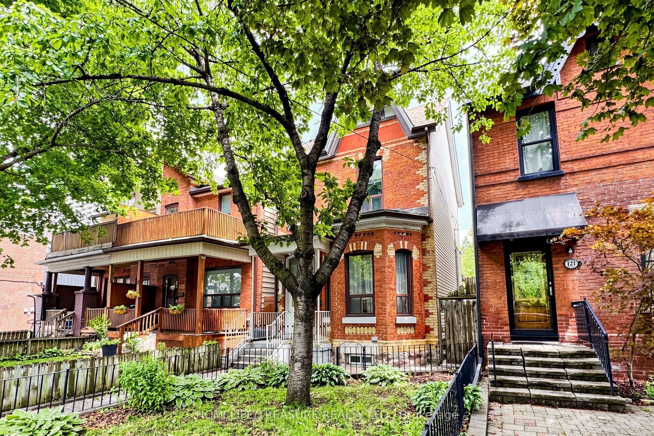 123 robert Street, Toronto, ON M5S 2K5 photo 4