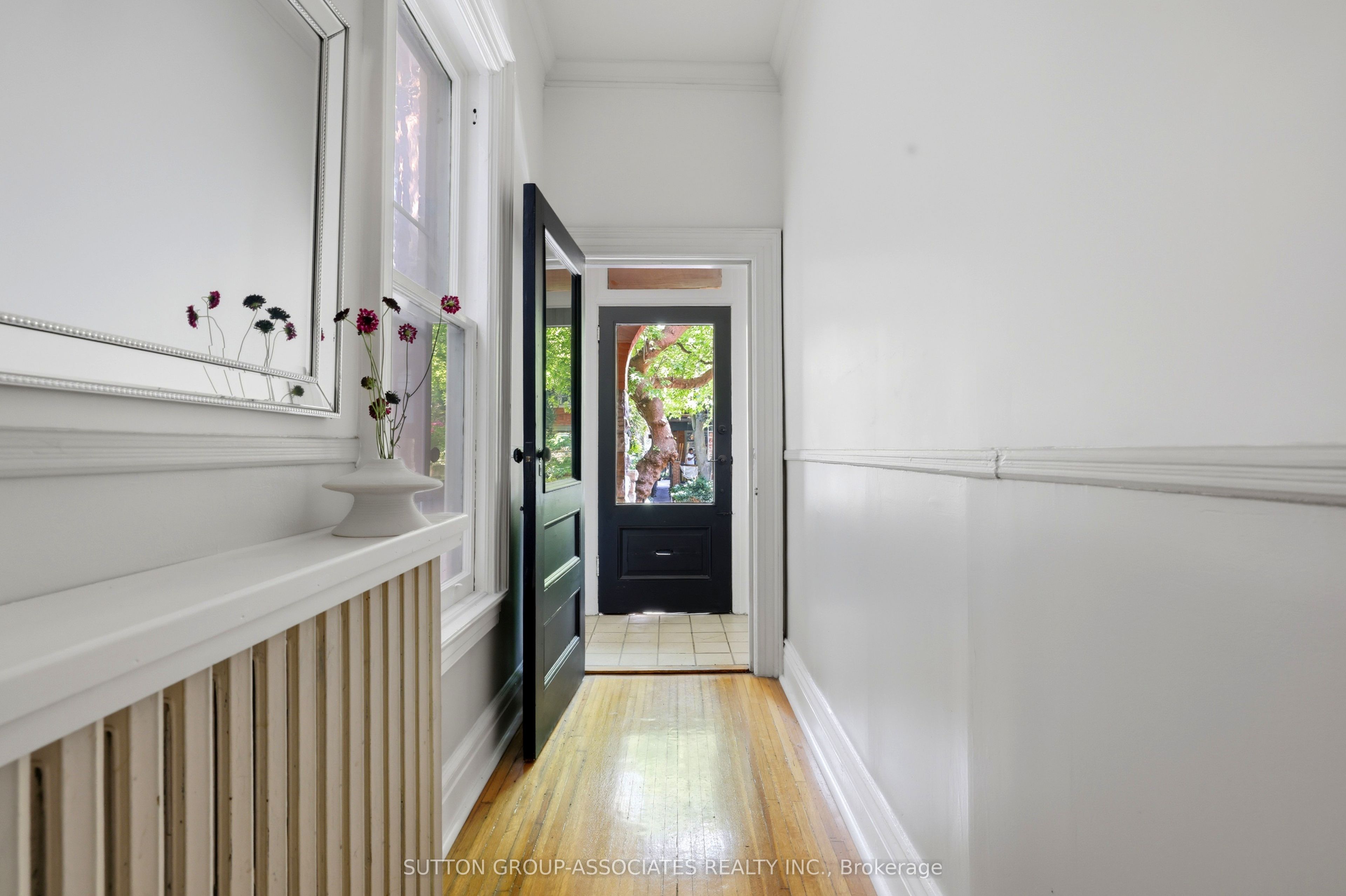 492 Euclid Avenue, Toronto, ON M6G 2S9 photo 3
