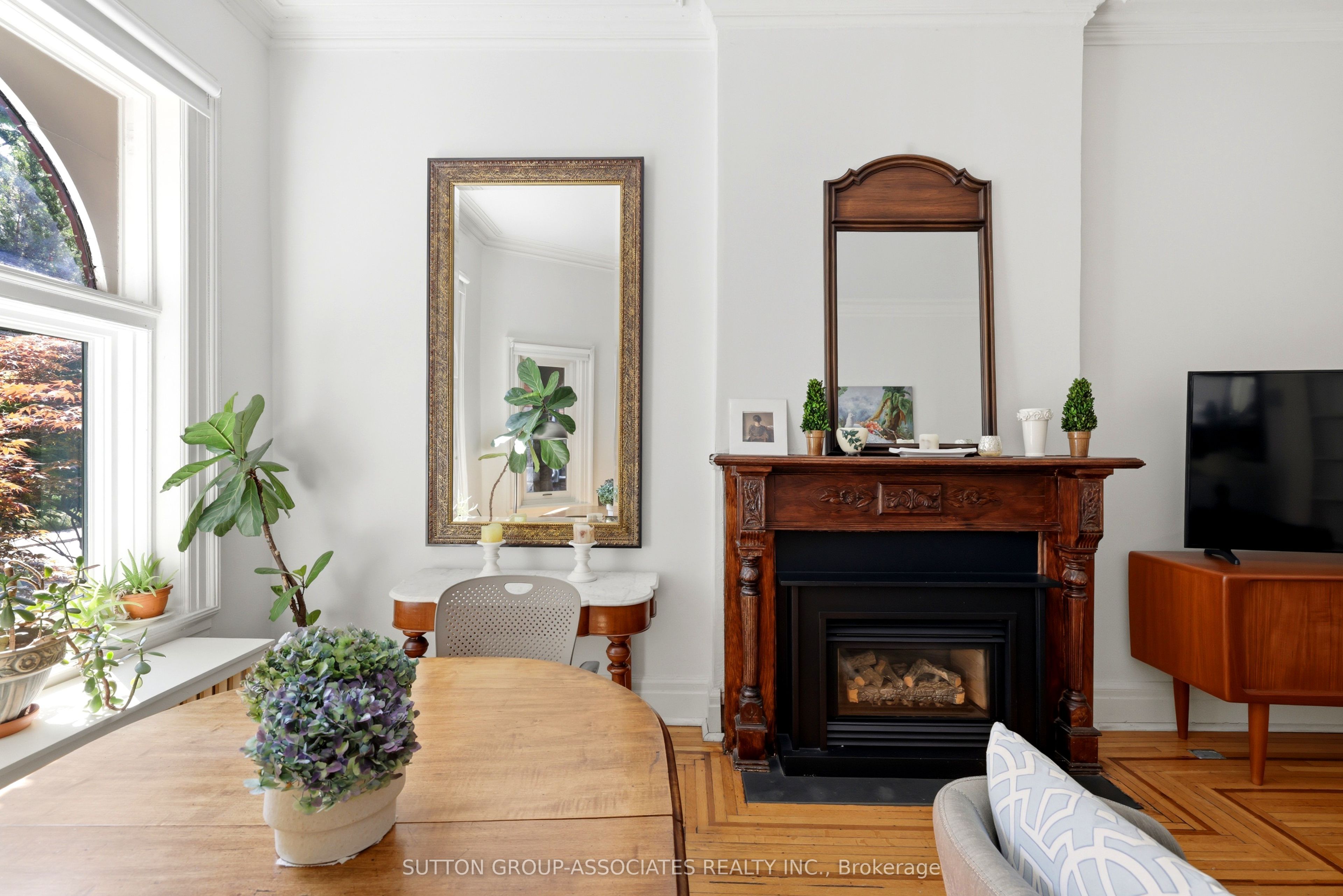 492 Euclid Avenue, Toronto, ON M6G 2S9 photo 5