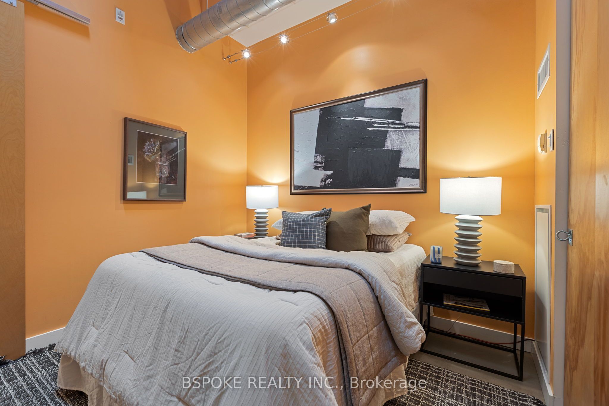 135 Dalhousie Street 502, Toronto, ON M5B 2S1 photo 5
