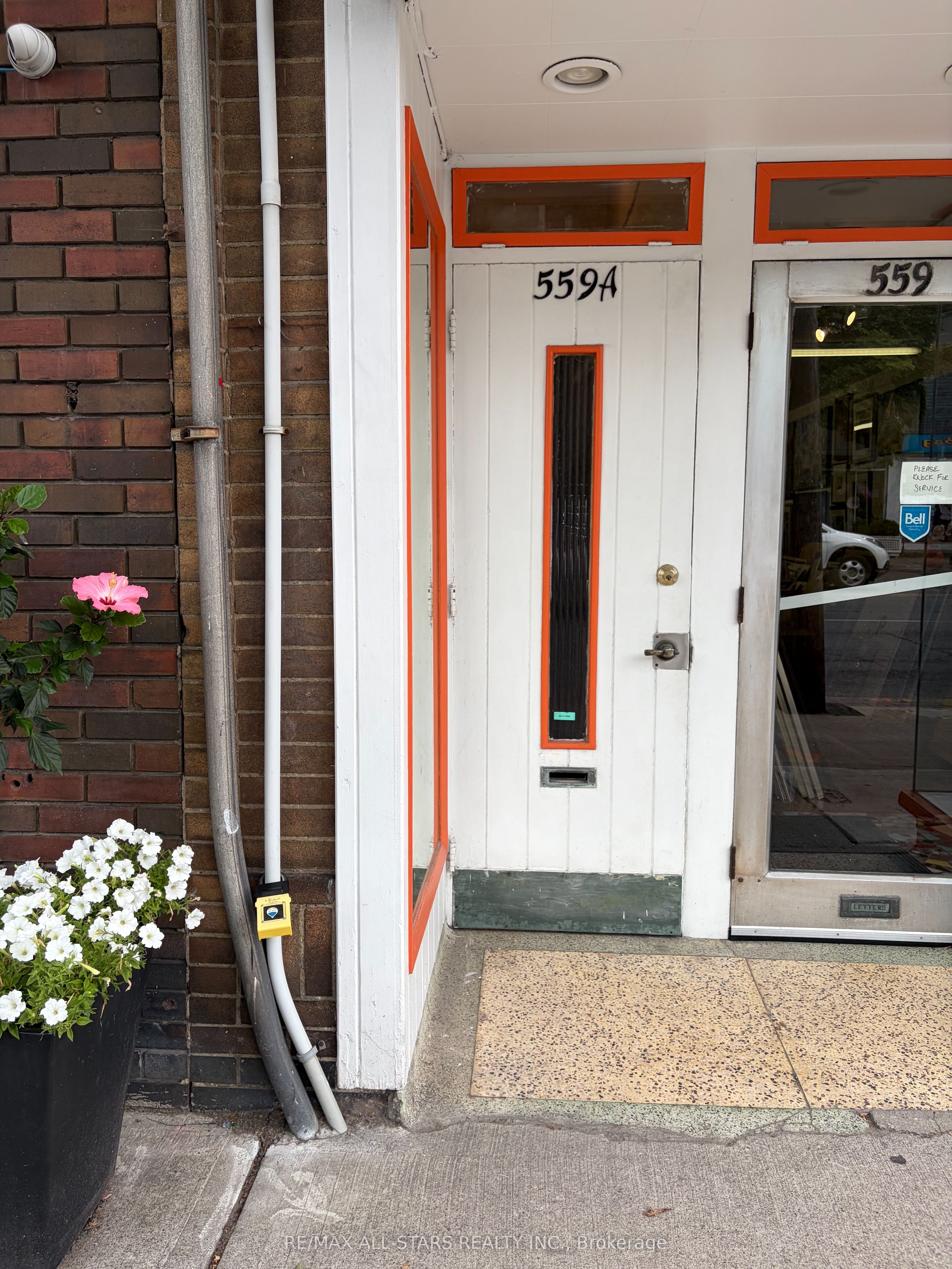 559A Mount Pleasant Road, Toronto, ON M4S 2M5 photo 2