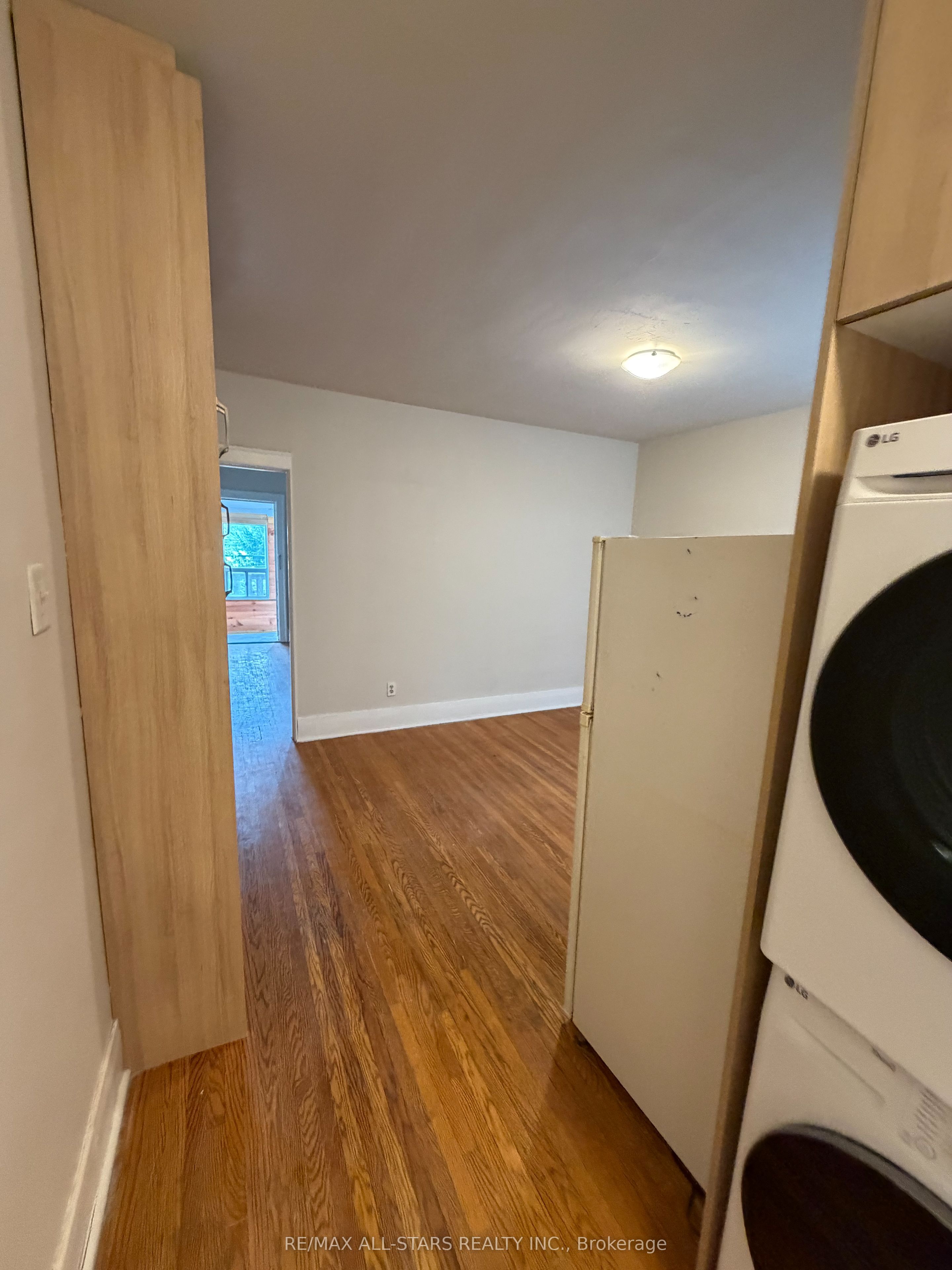 559A Mount Pleasant Road, Toronto, ON M4S 2M5 photo 4