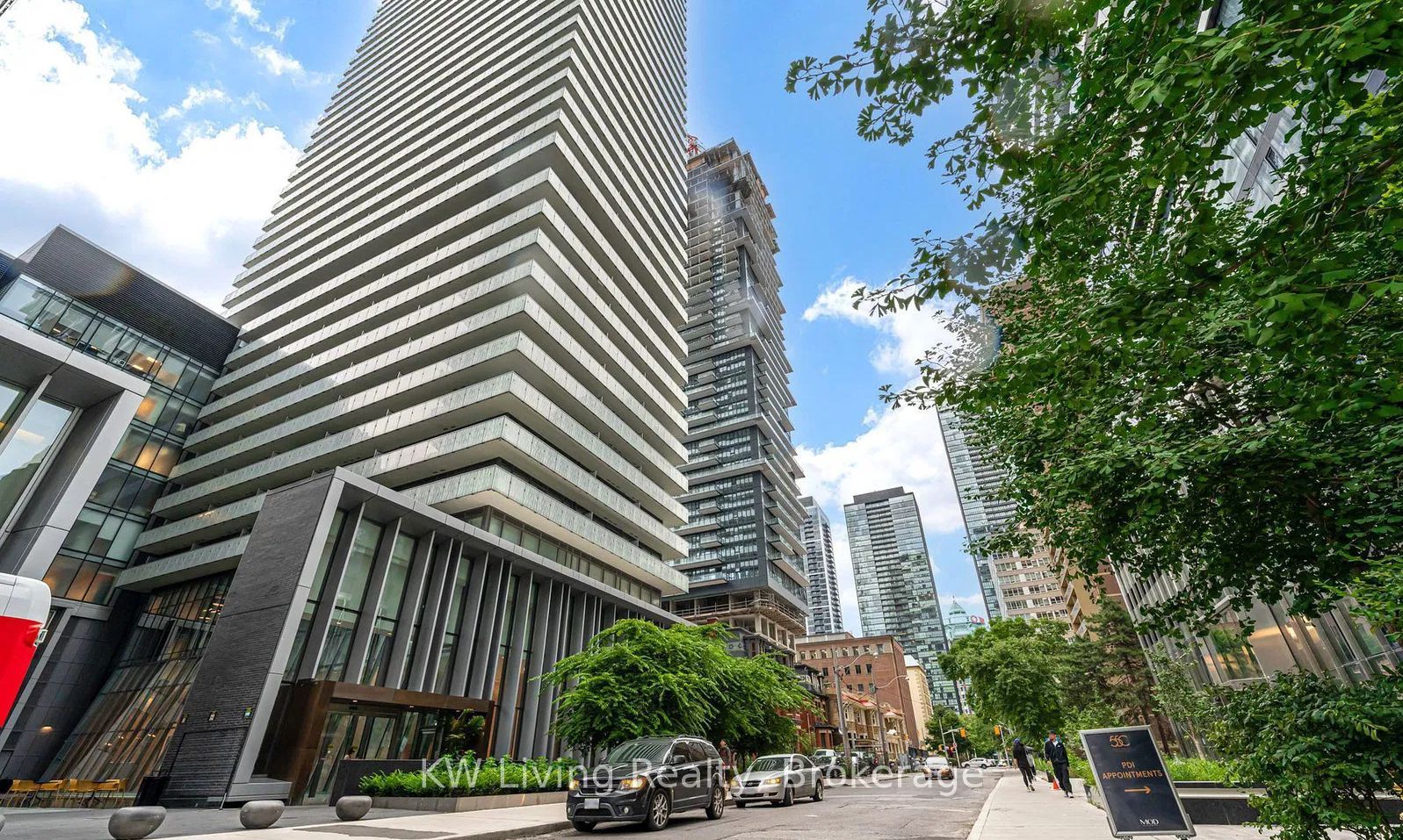 50 Charles Street E 4808, Toronto, ON M4Y 0C3