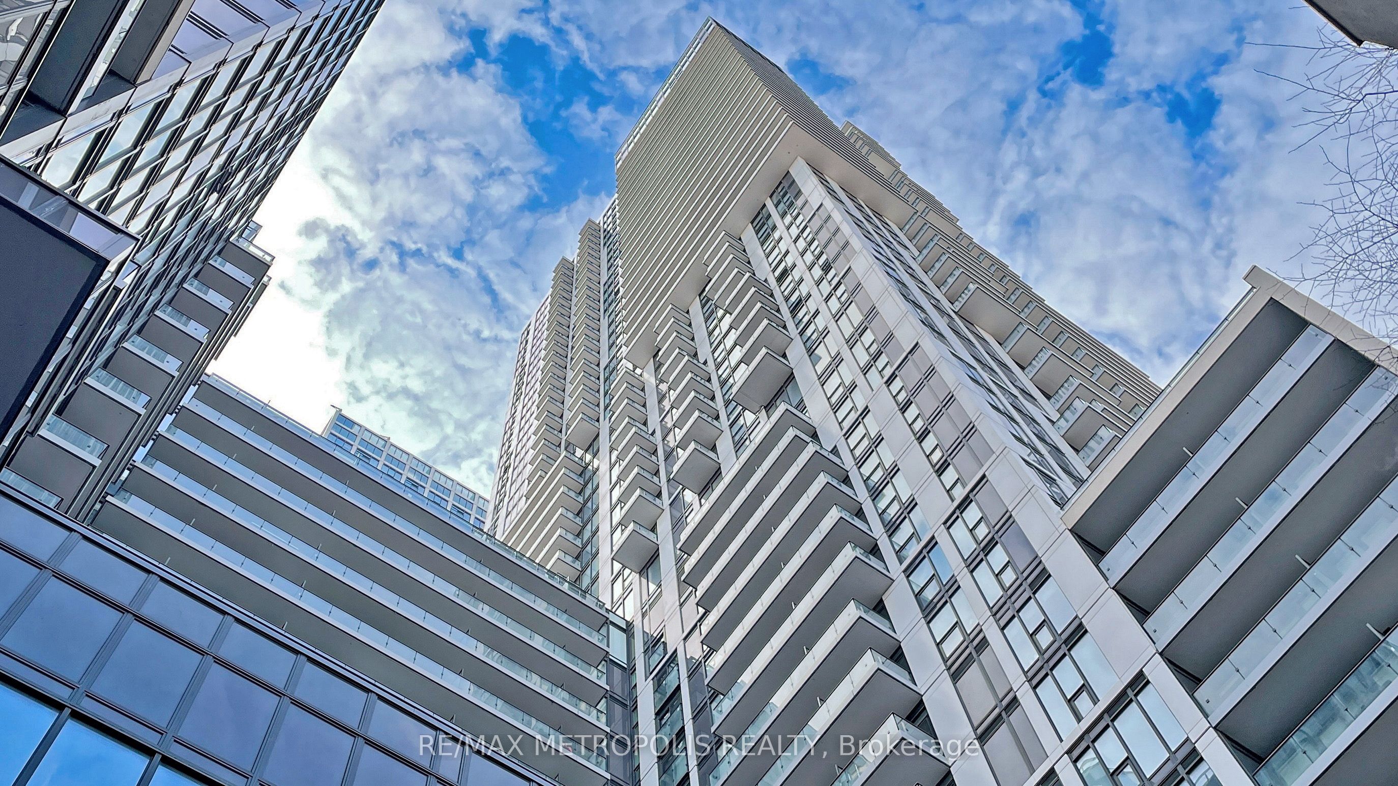 251 Jarvis Street 4212, Toronto, ON M5B 0C3 photo 4