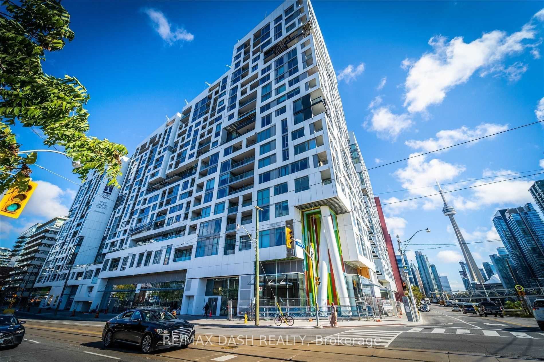 27 Bathurst Street 1504W, Toronto, ON M5V 2P1