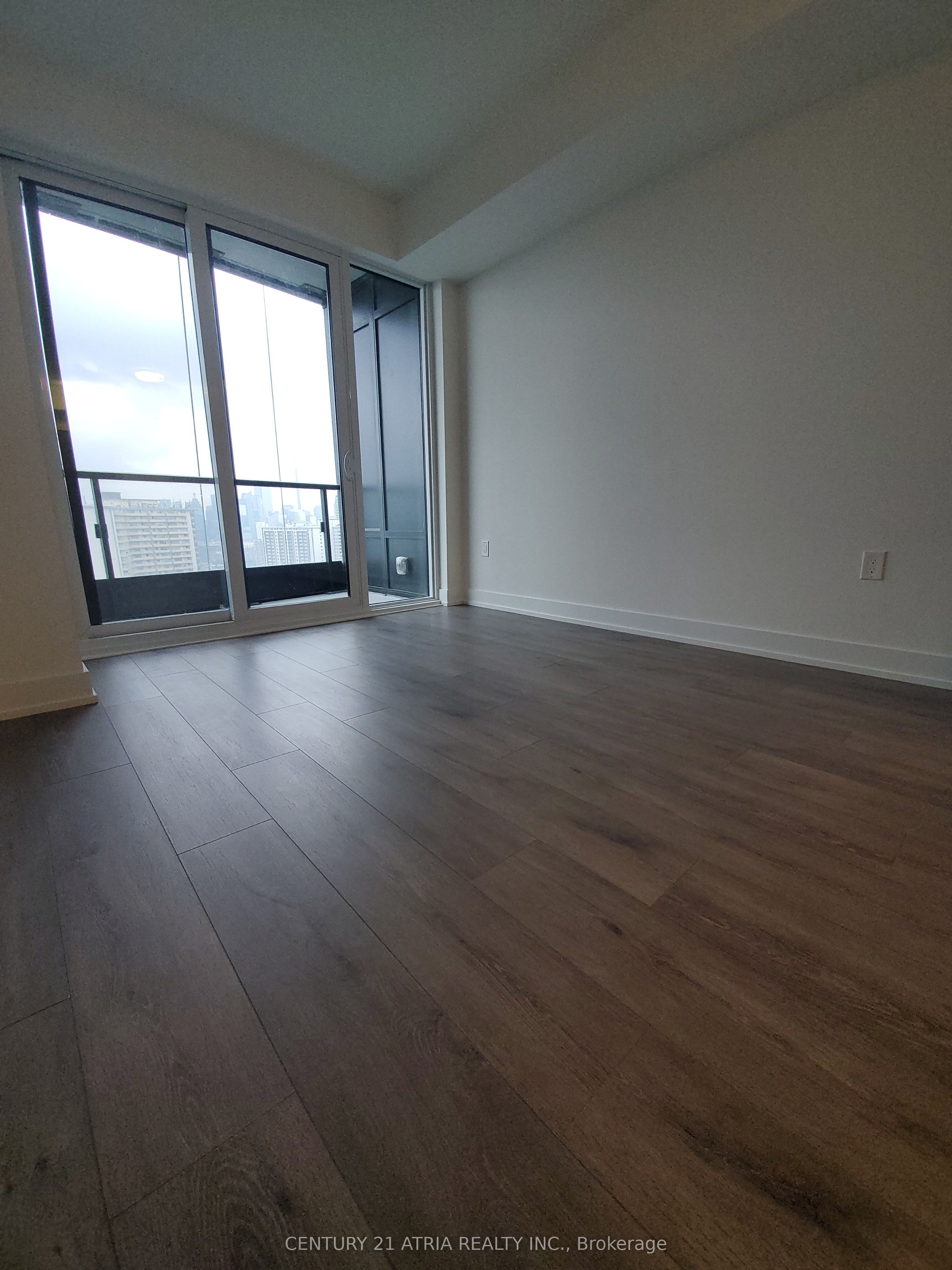 585 Bloor Street E 2719, Toronto, ON M4W 0B3 photo 5