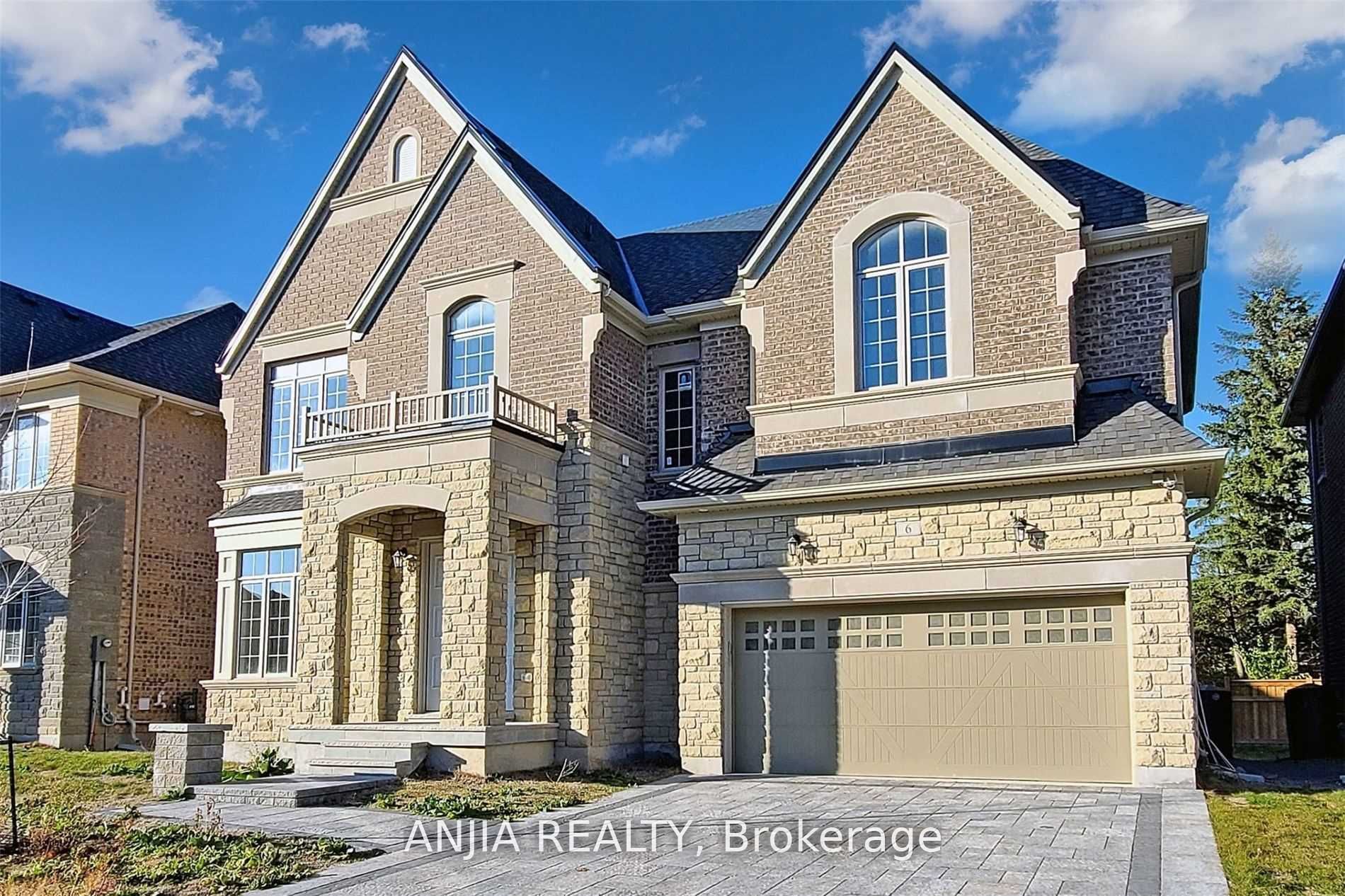 6 Daniel Cozens Court, Toronto, ON M2R 0A7 photo 2