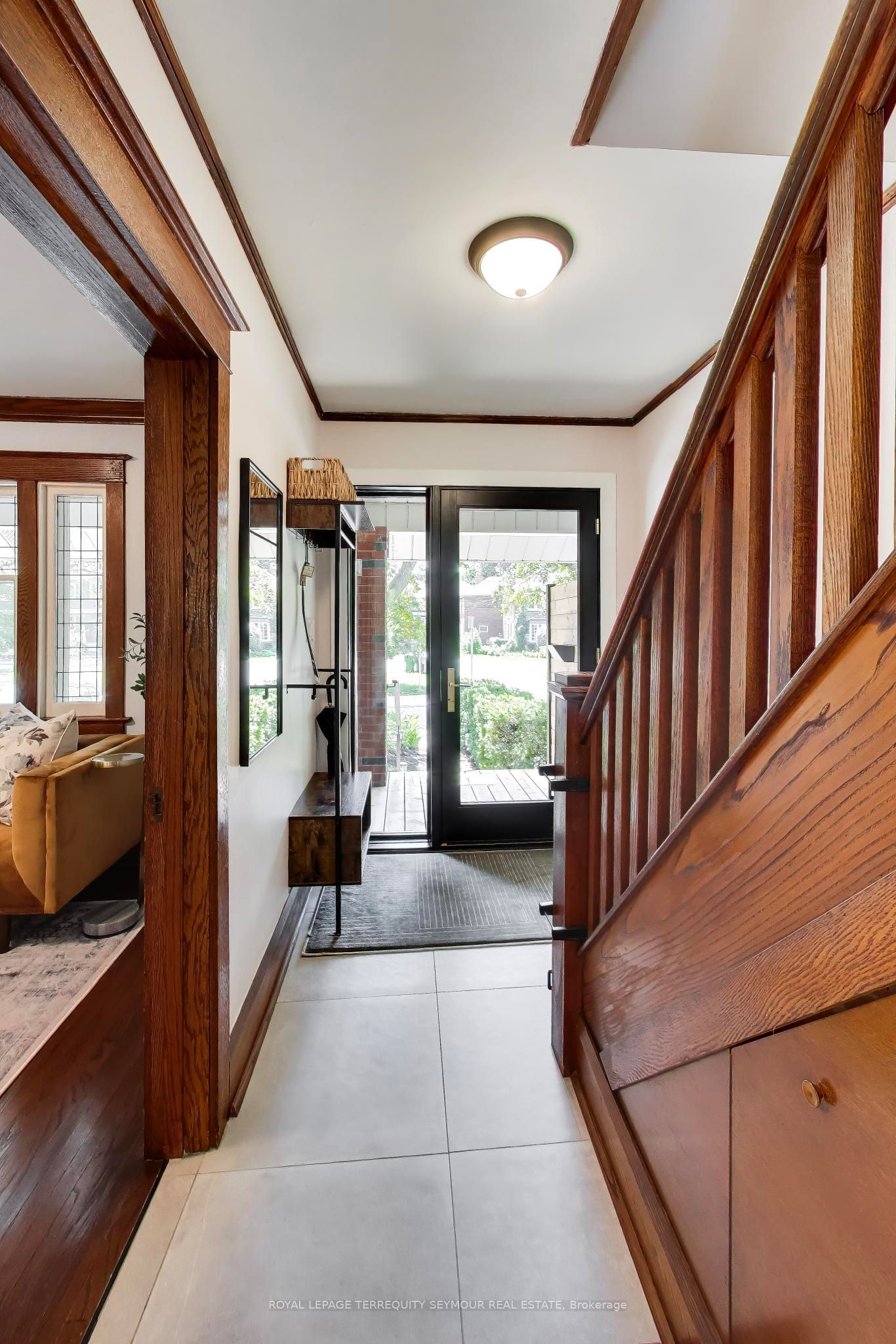 262 Belsize Drive, Toronto, ON M4S 1M6 photo 5