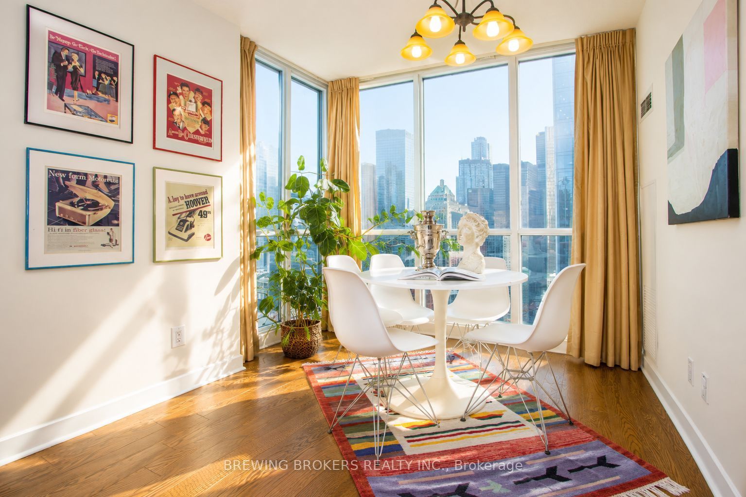 18 Harbour Street 1702, Toronto, ON M5J 2Z6 photo 5