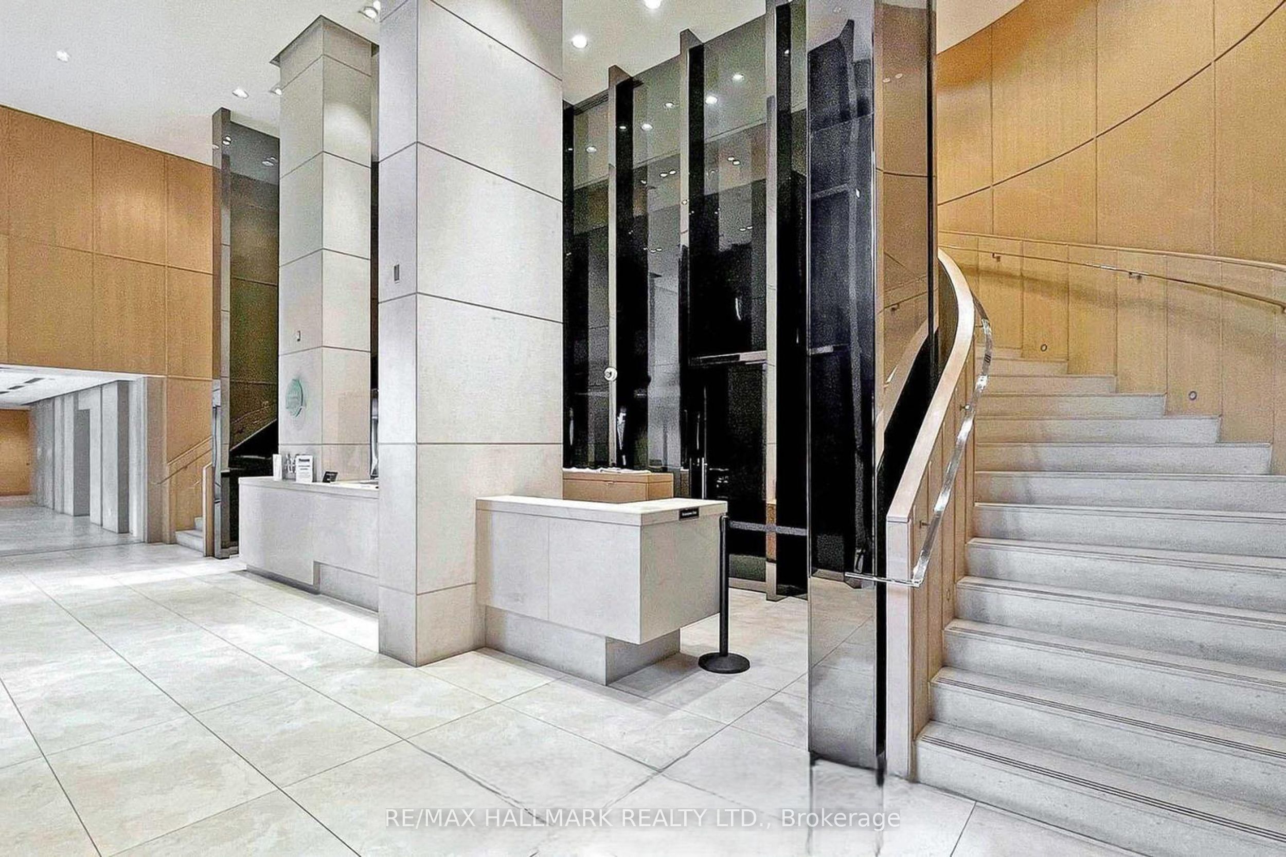 120 Harrison Garden Boulevard 1406, Toronto, ON M2N 0H1 photo 5