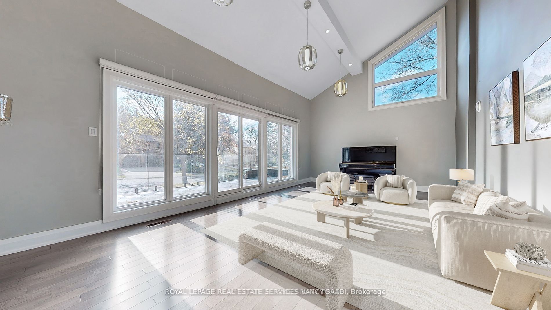 136 Denlow Boulevard, Toronto, ON M3B 3J2