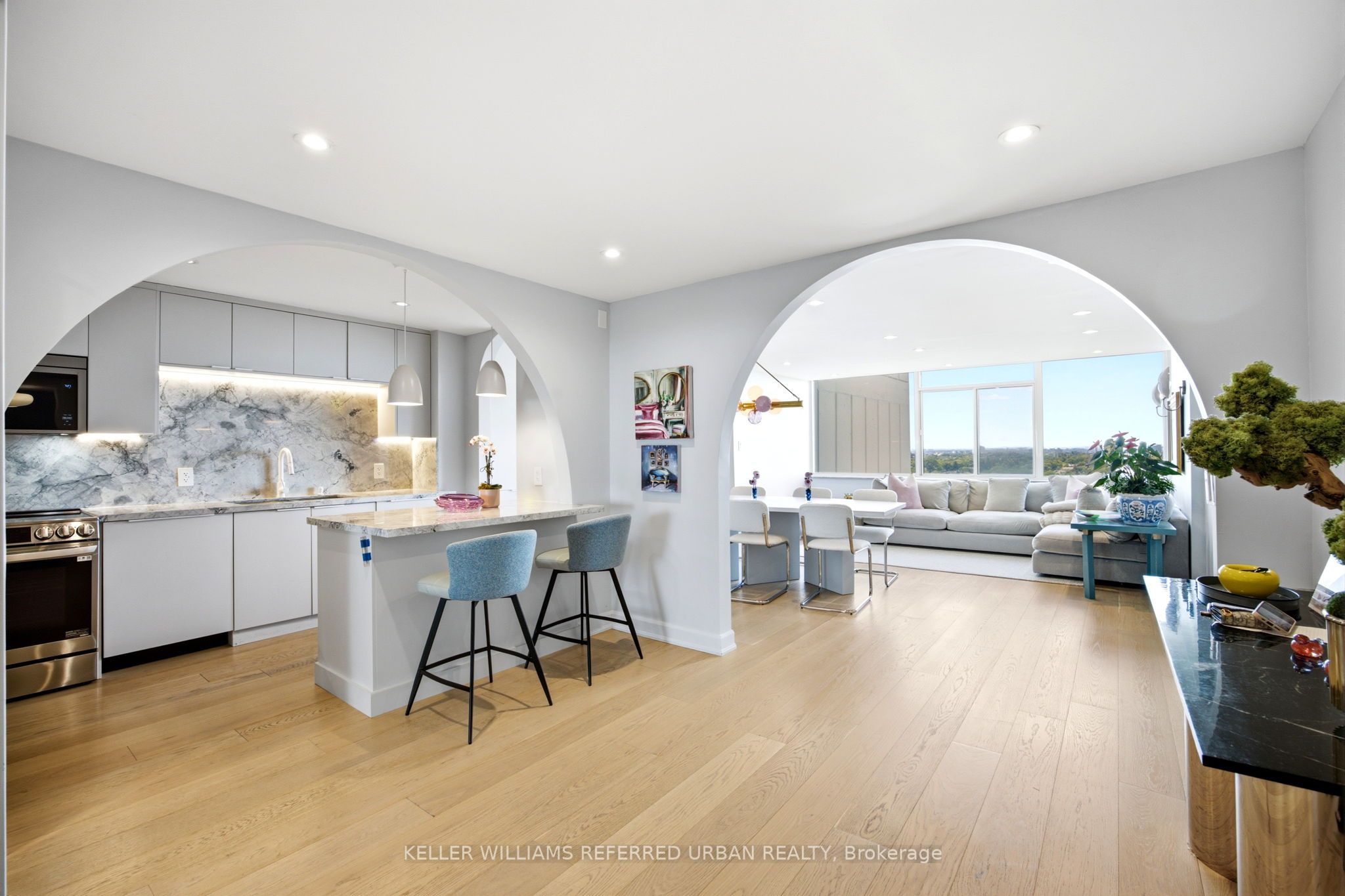 3000 Bathurst Street 1501, Toronto, ON M6B 3B4 photo 5