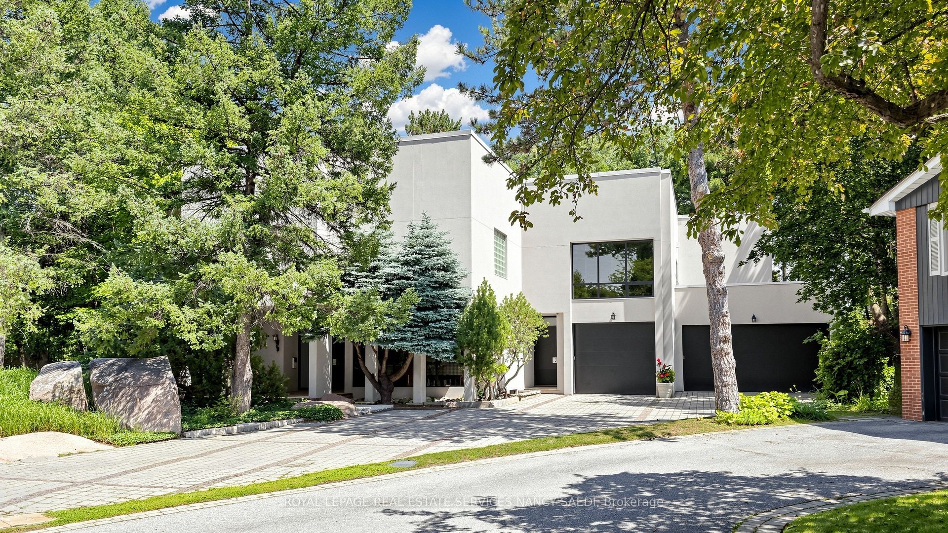 5 Abrams Place, Toronto, ON M2L 1W7 photo 3