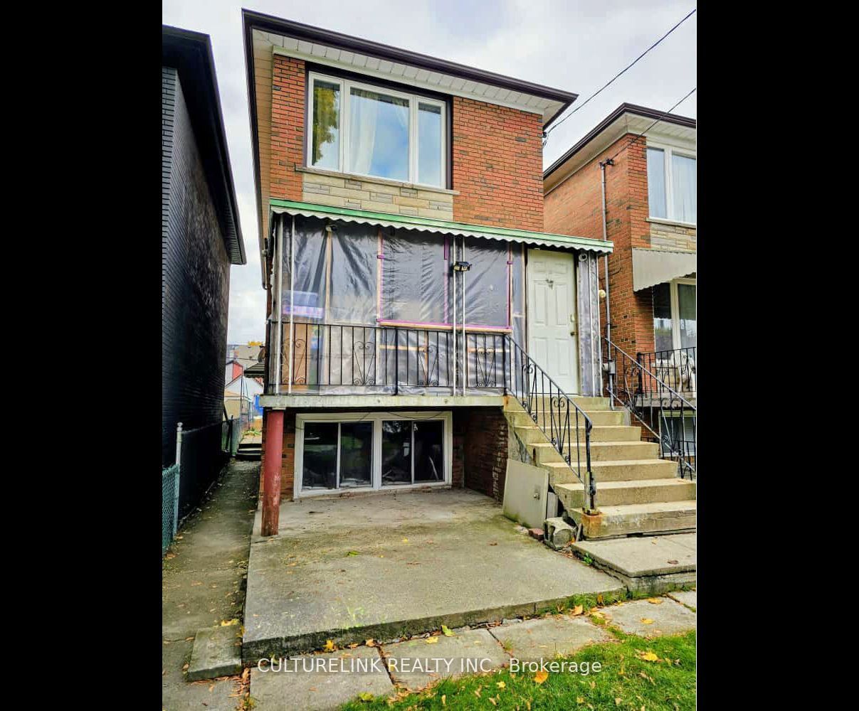 52 Palmerston Avenue, Toronto, ON M6J 2J1 photo 2