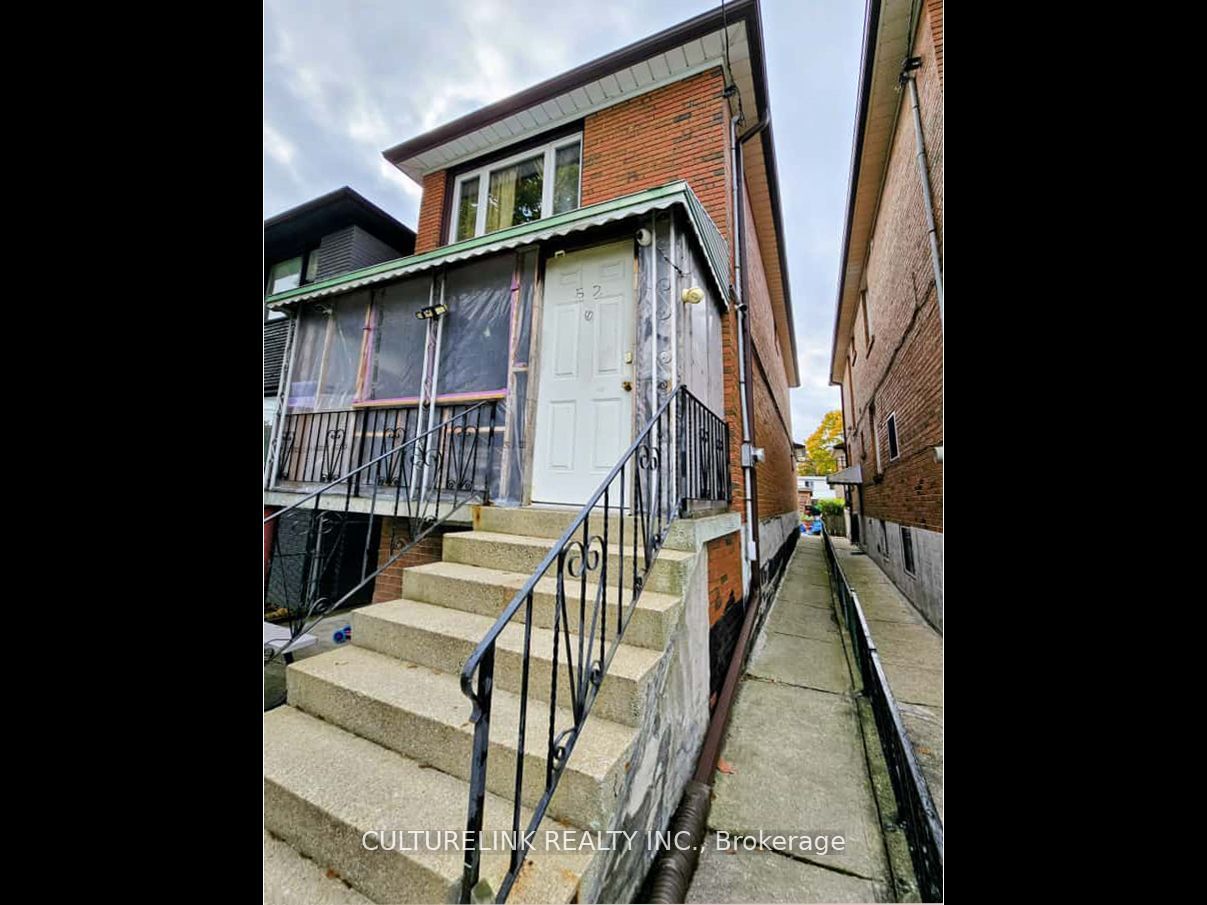 52 Palmerston Avenue, Toronto, ON M6J 2J1 photo 3