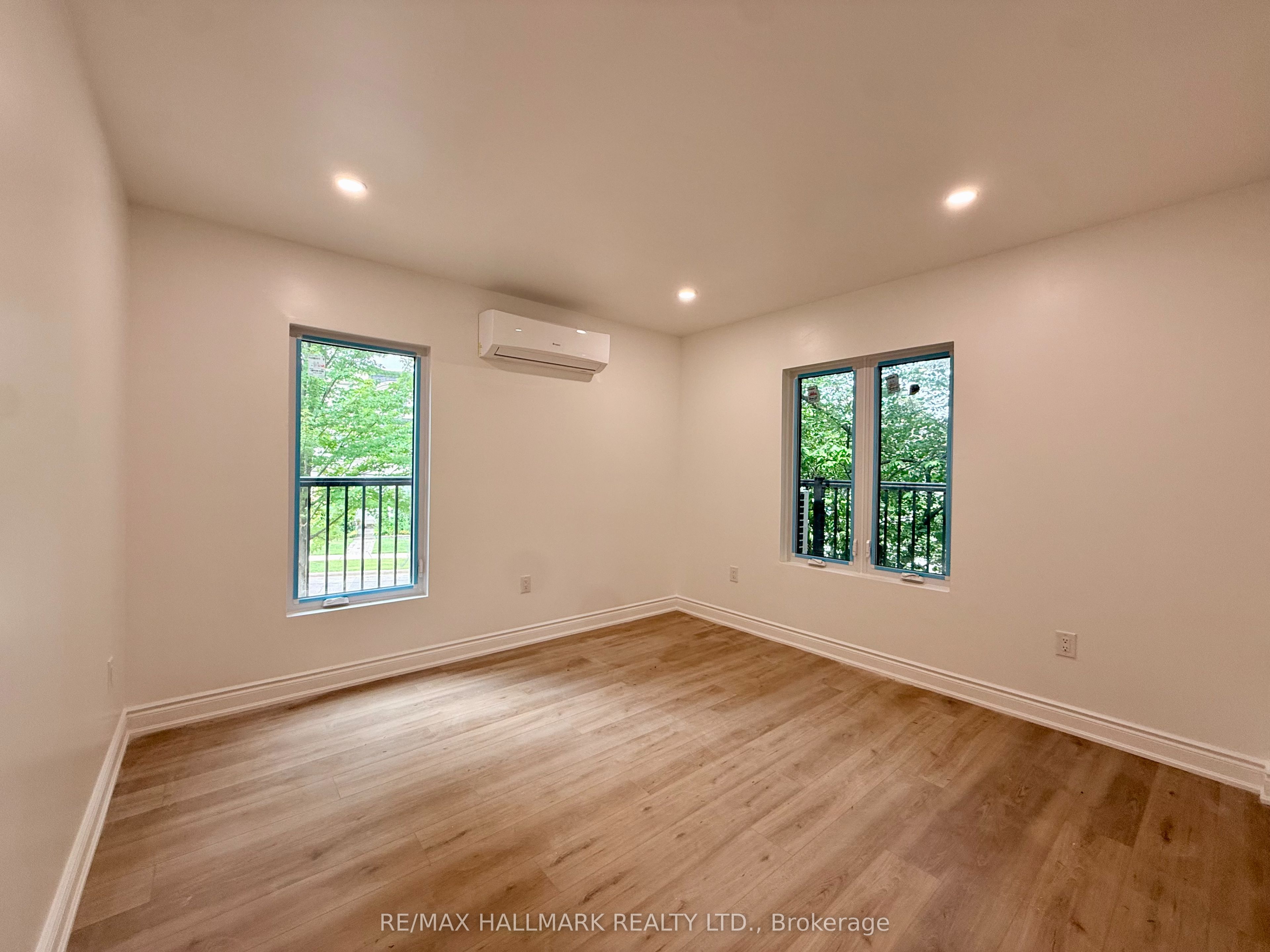 48R Bradgate Road, Toronto, ON M3B 1J8 photo 3