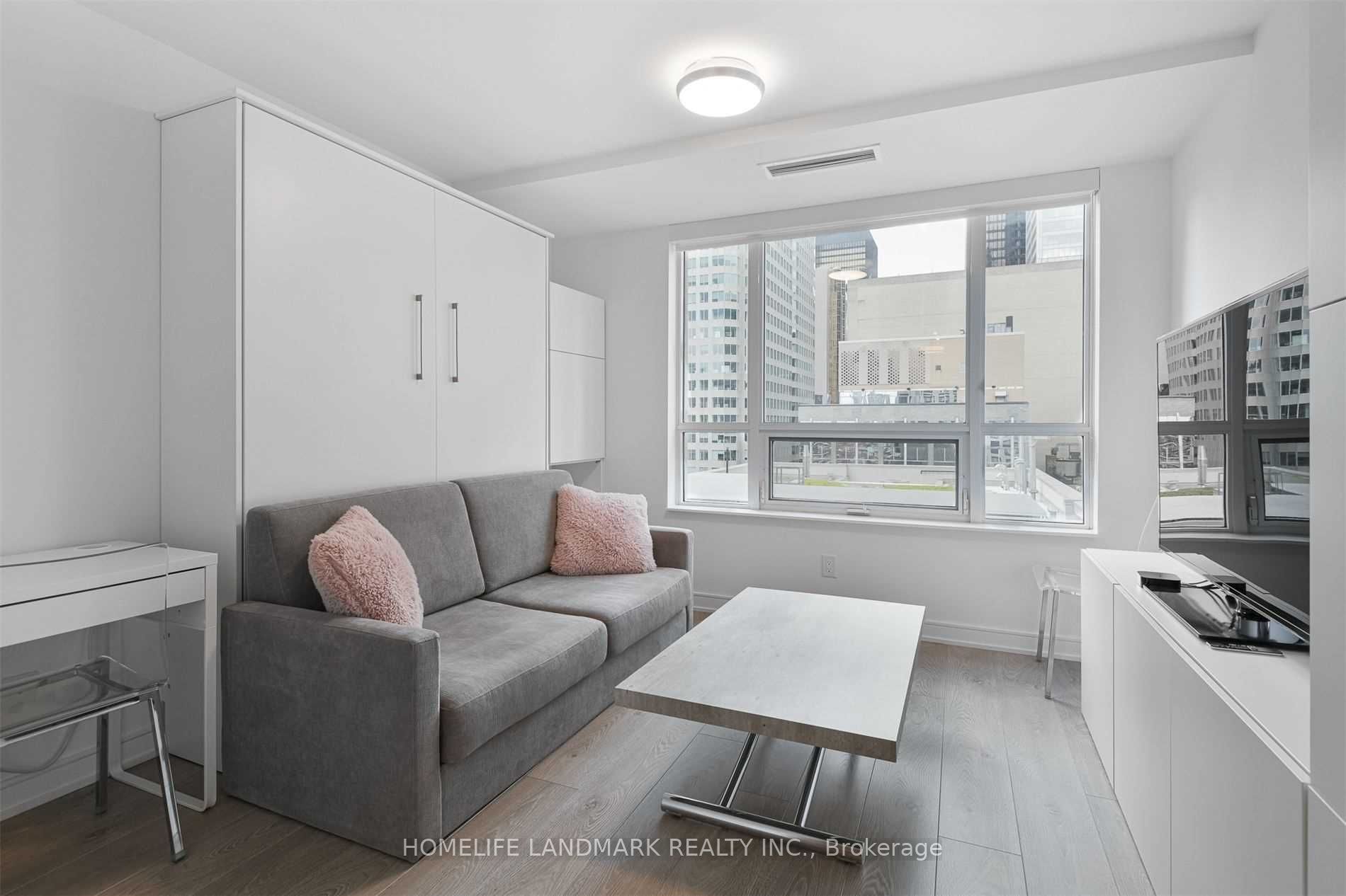 88 Scott Street 1012, Toronto, ON M5E 0A9 photo 5