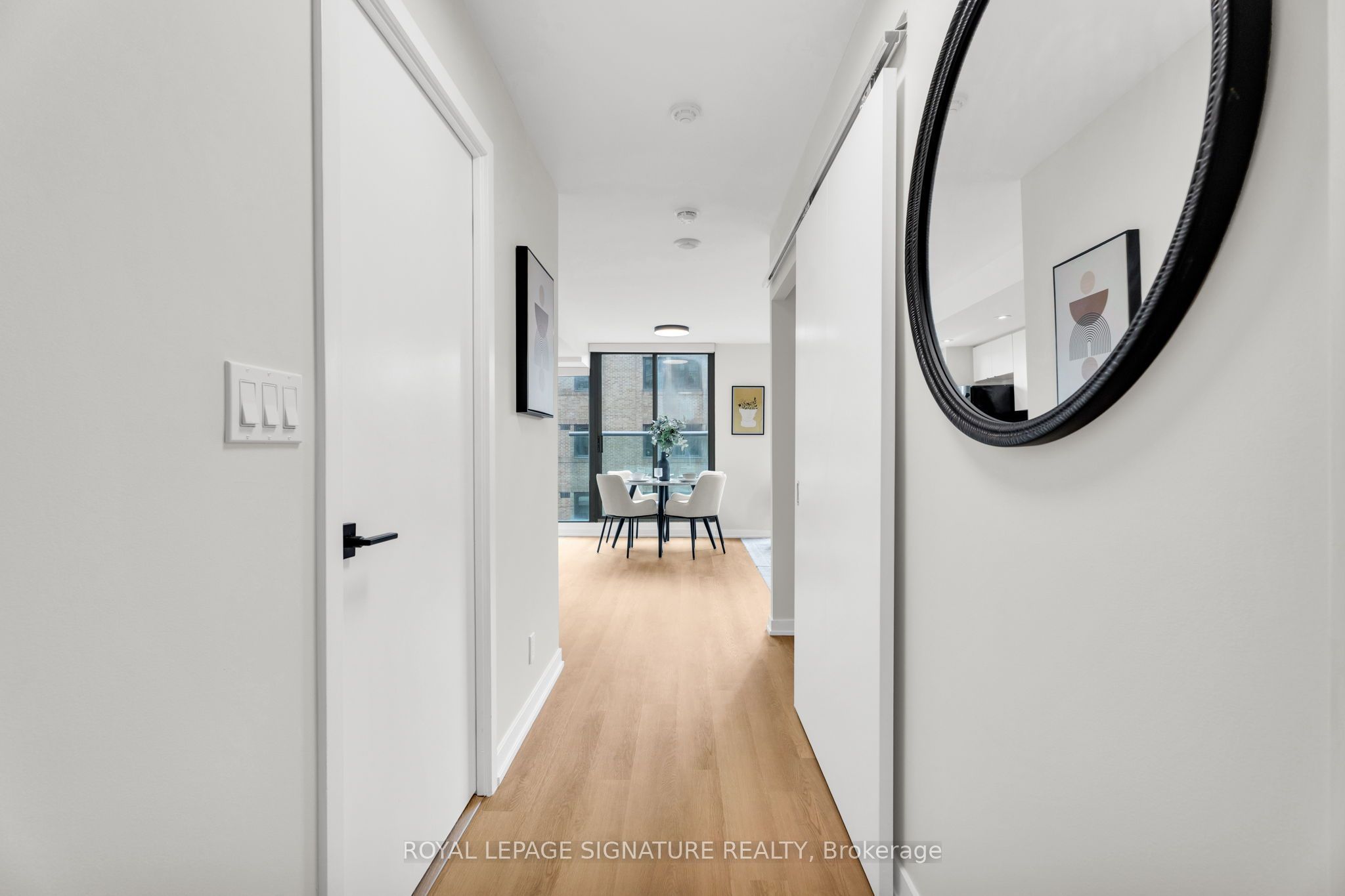 33 Lombard Street 316, Toronto, ON M5C 3H8 photo 4