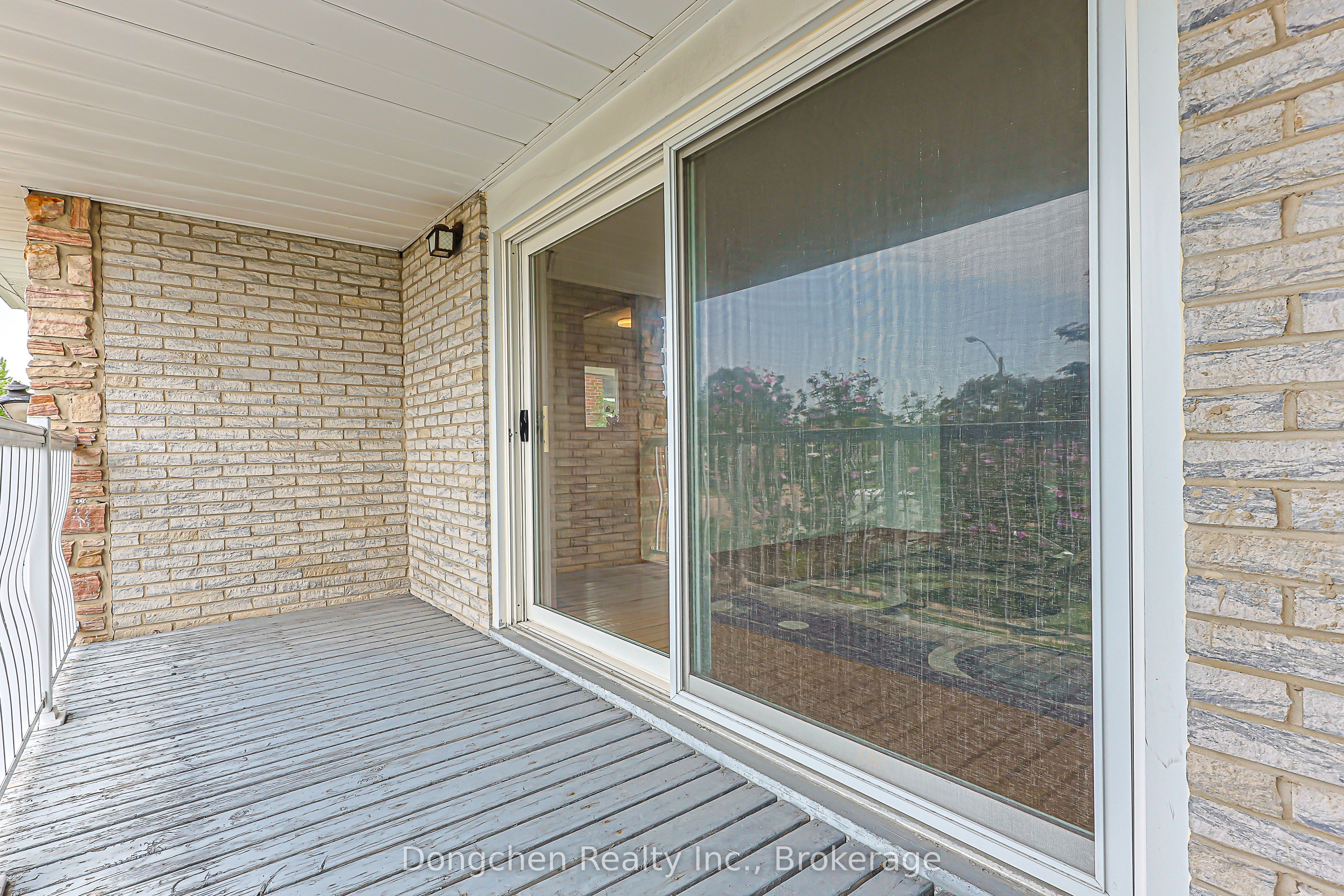 87 Shawnee Circle, Toronto, ON M2H 2X9 photo 5