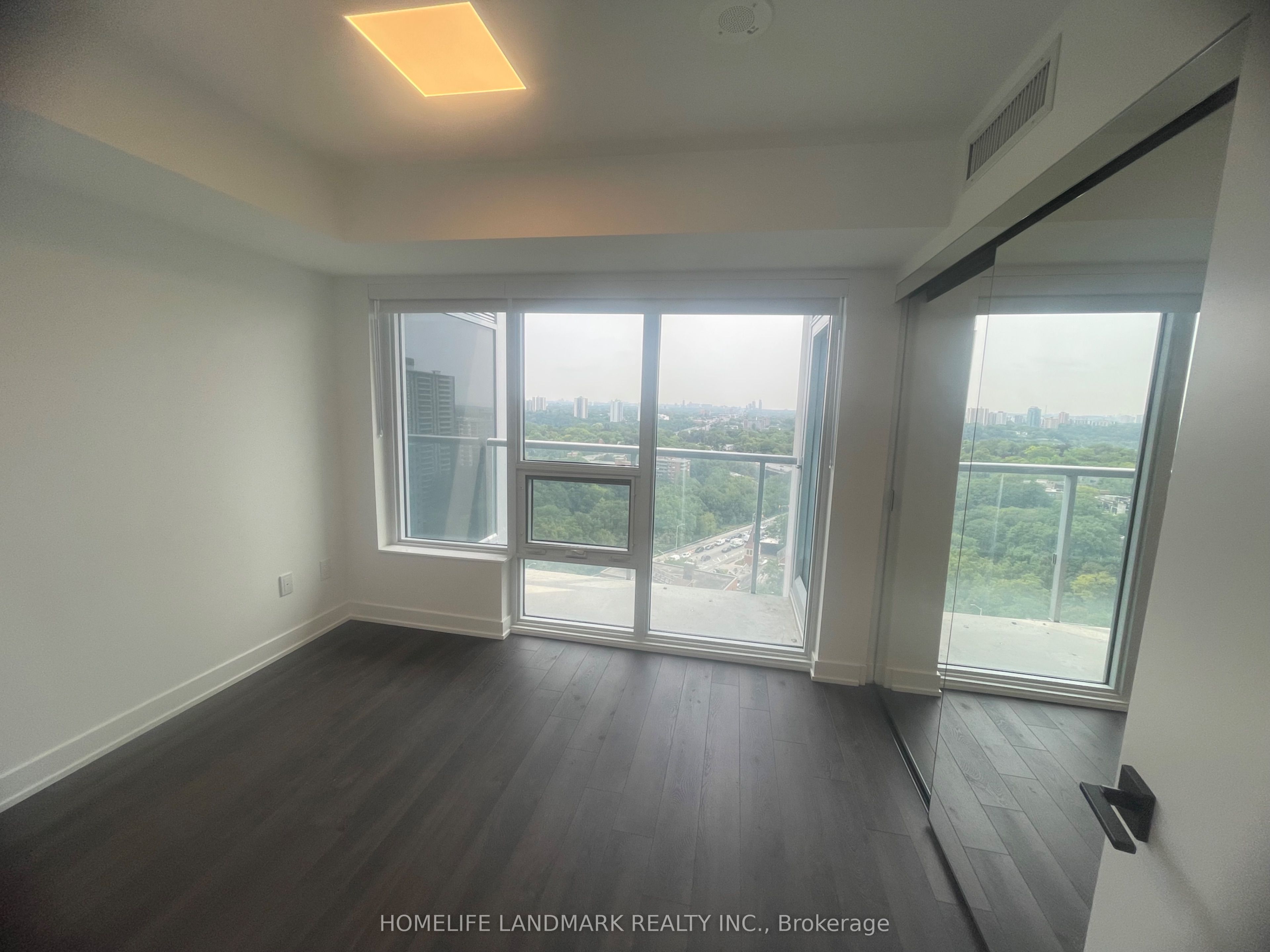 609 Sherbourne Street 2008, Toronto, ON M4X 0A4 photo 2