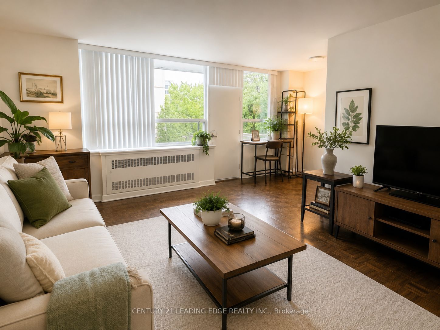 103 Avenue Road 706, Toronto, ON M5R 2G9